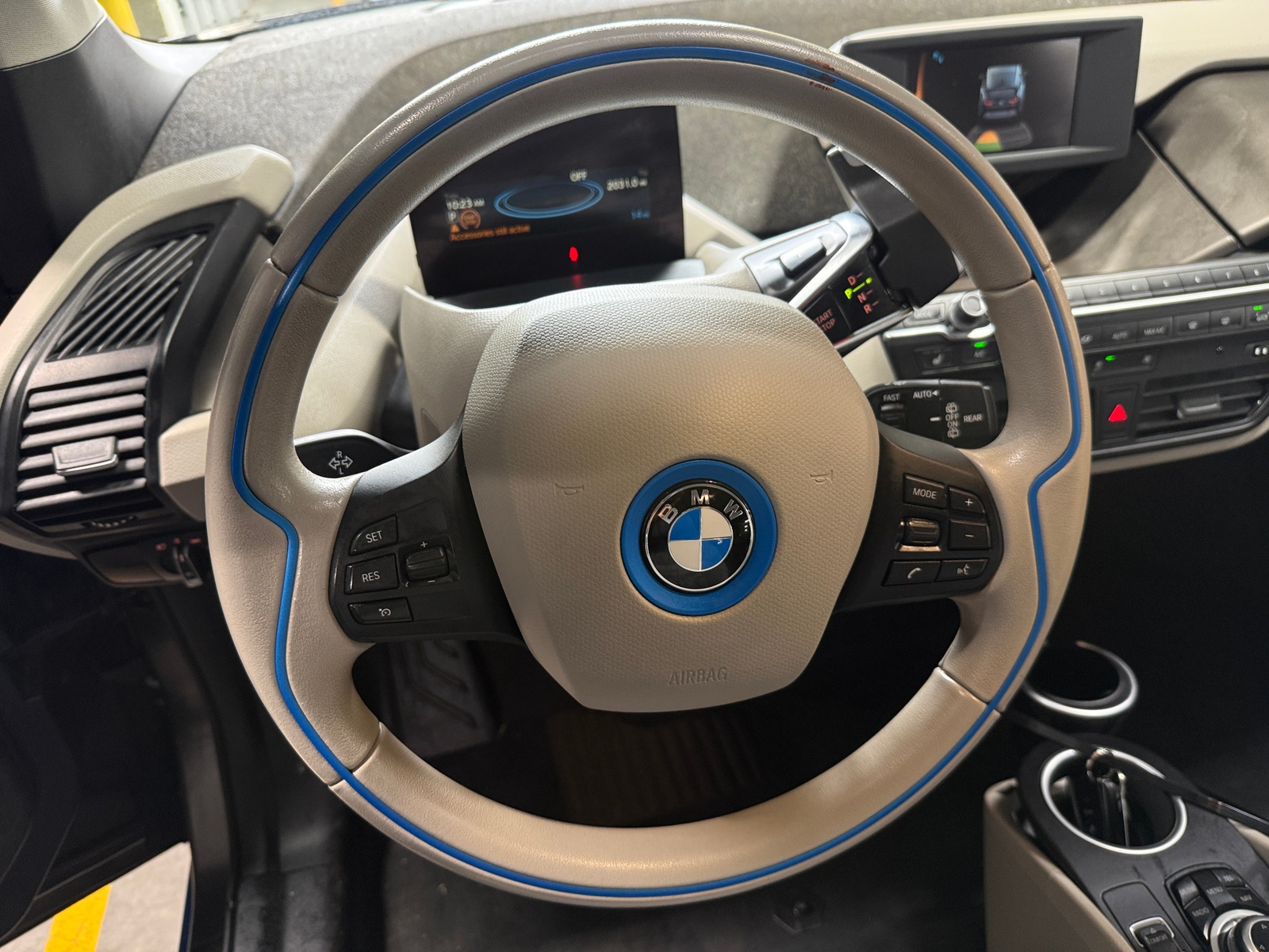 Thumbnail: 2015 BMW i3 - 5