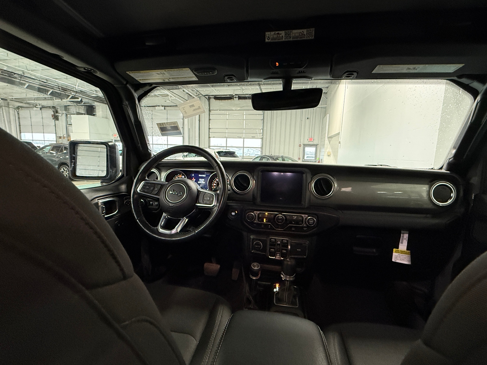 Thumbnail: 2022 Jeep Wrangler - 3