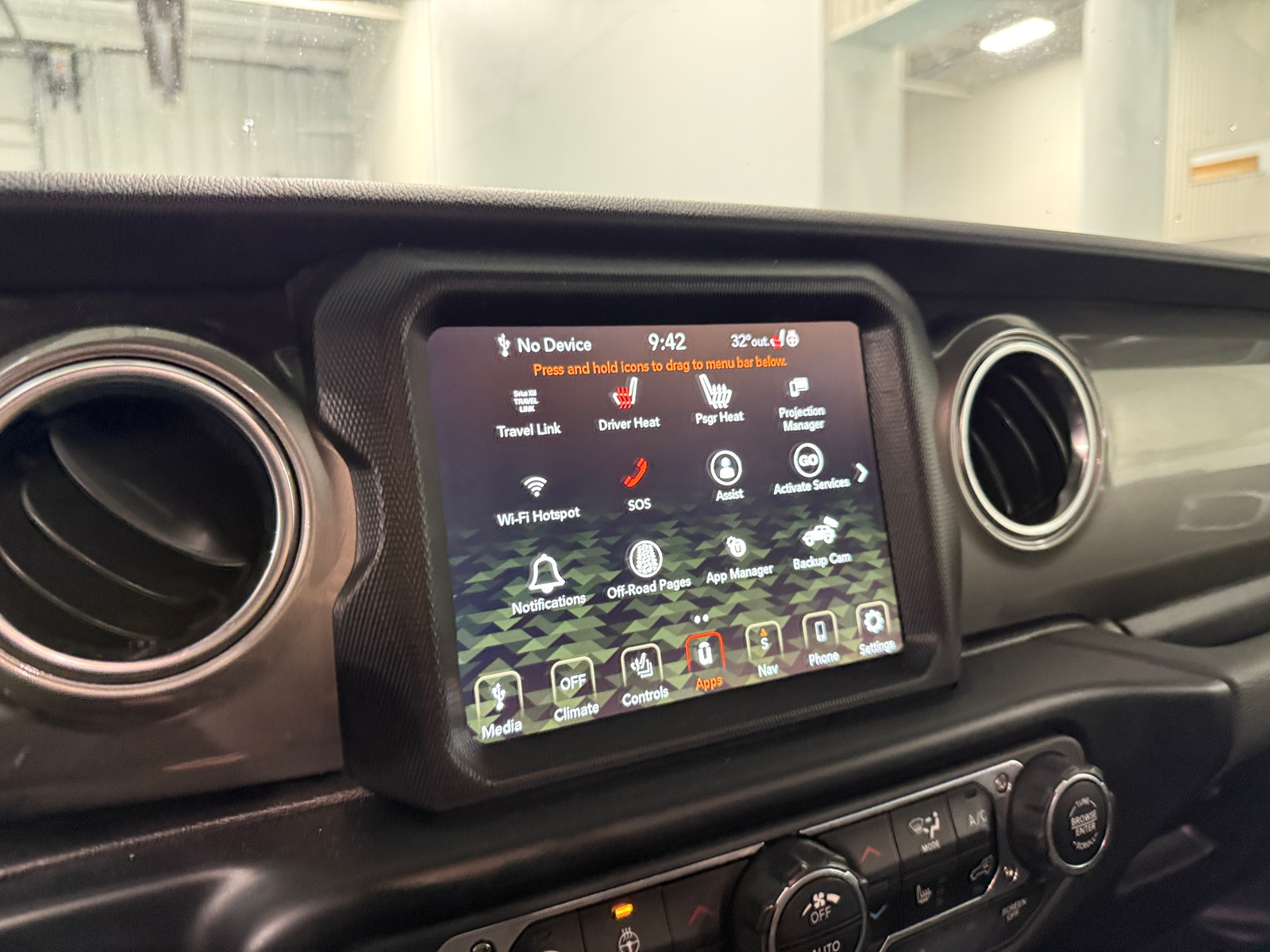 Thumbnail: 2022 Jeep Wrangler - 4