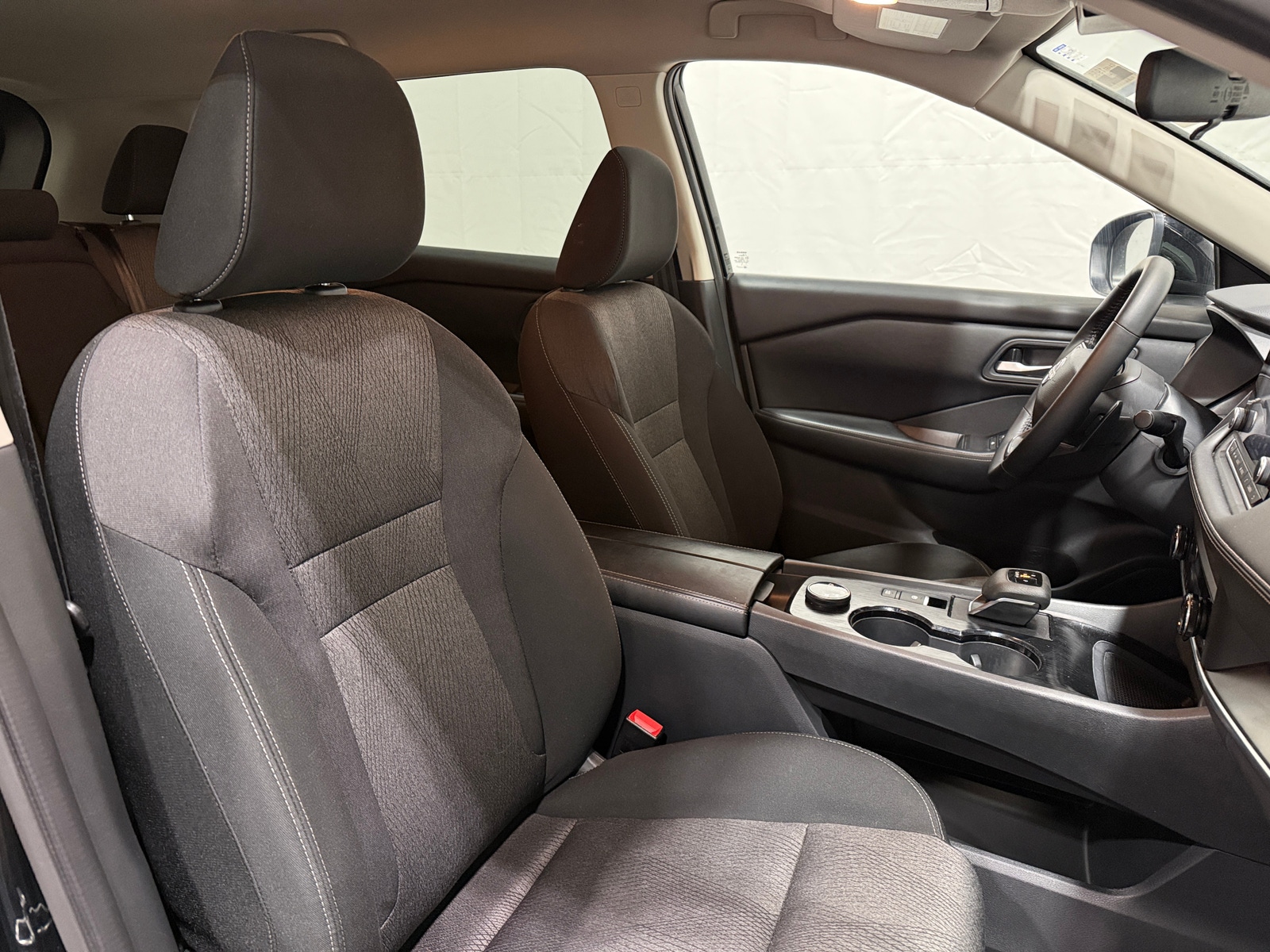 Thumbnail: 2025 Nissan Rogue - 2