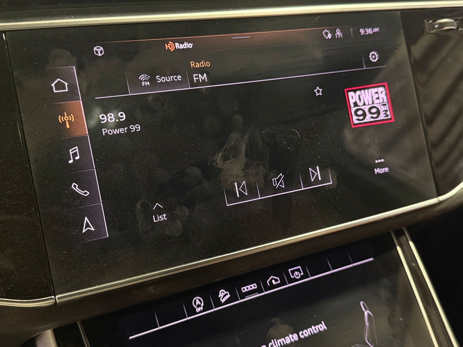 Thumbnail: 2021 Audi Q7 - 3