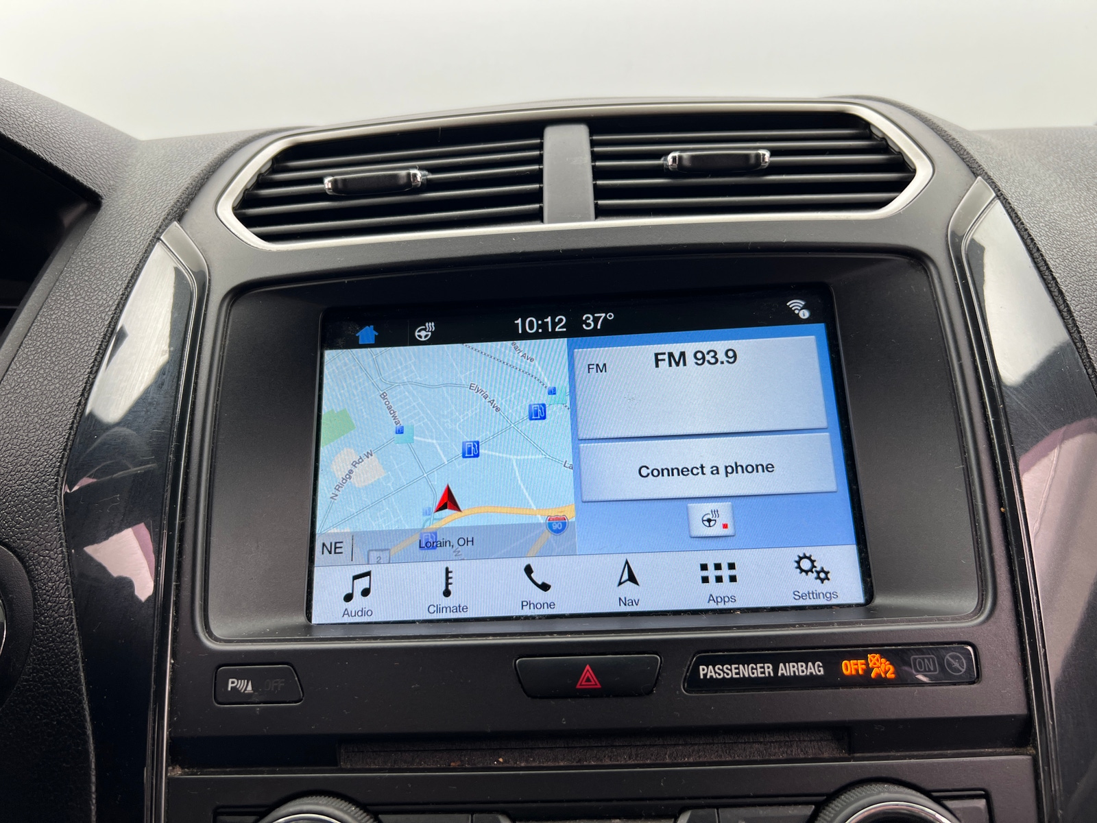 Thumbnail: 2017 Ford Explorer - 3