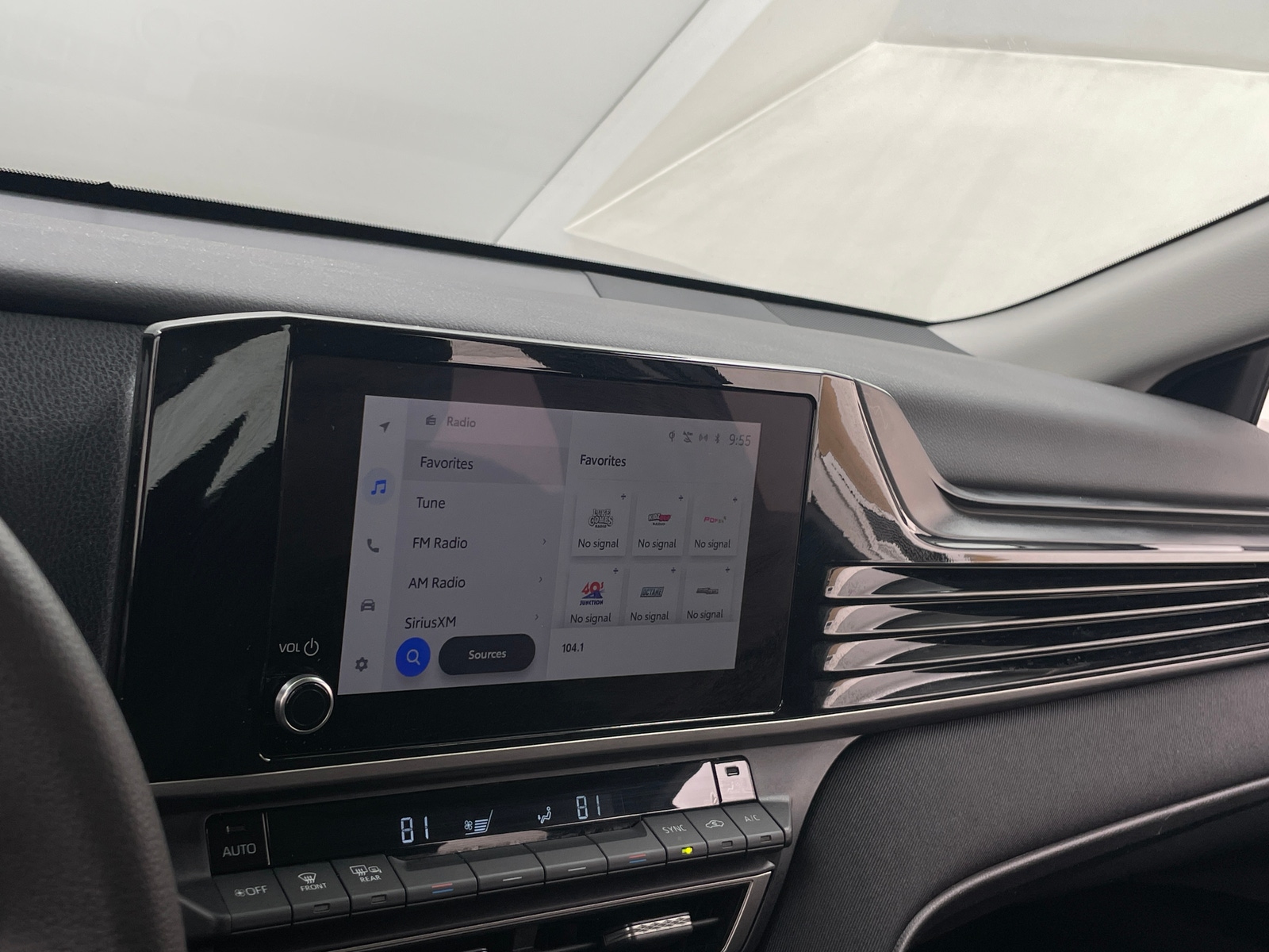 Thumbnail: 2025 Toyota Camry - 4