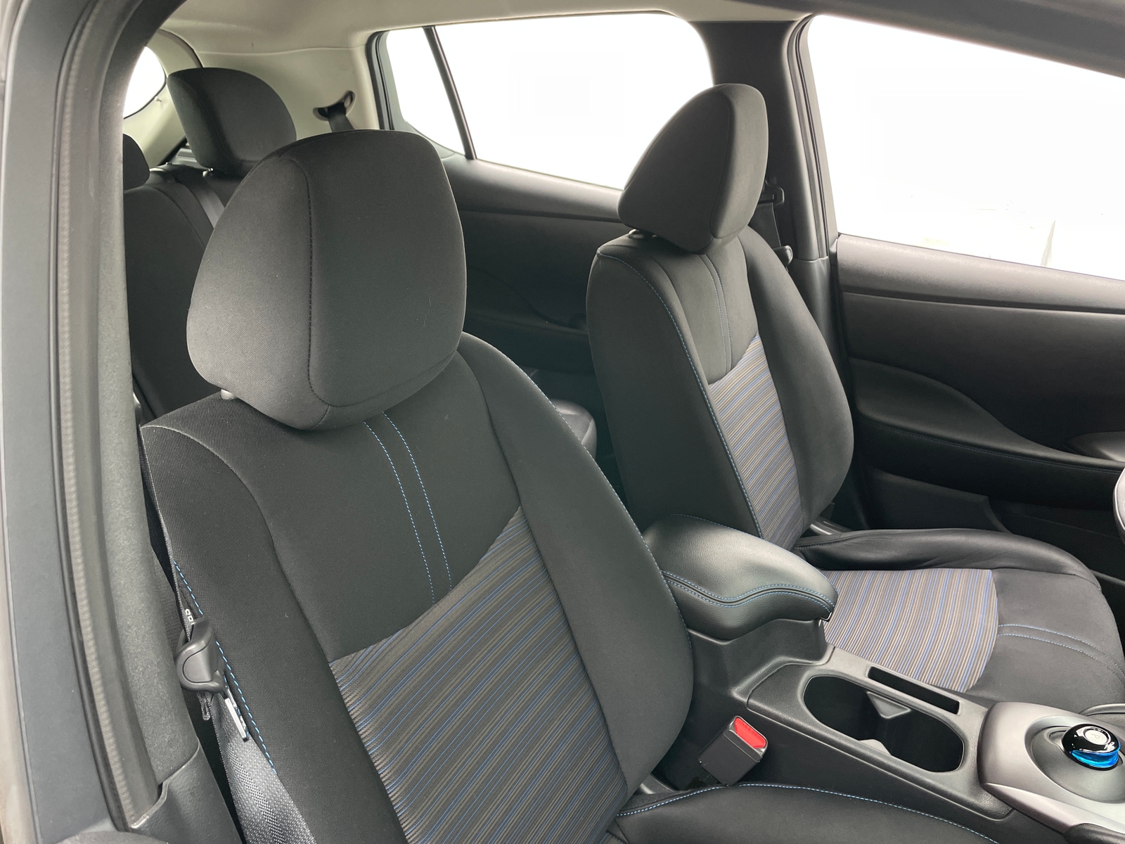 Thumbnail: 2023 Nissan Leaf - 2