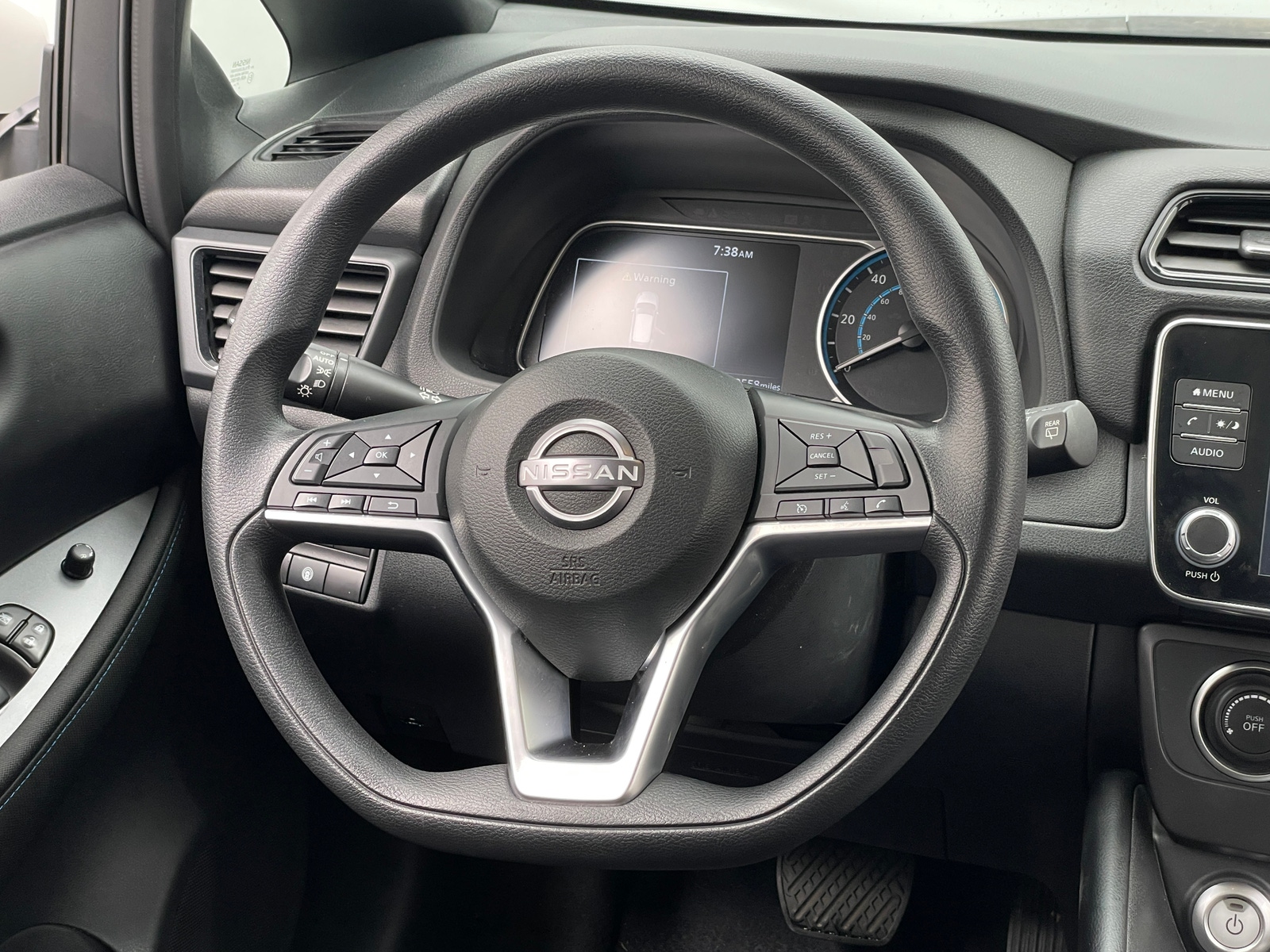 Thumbnail: 2023 Nissan Leaf - 5