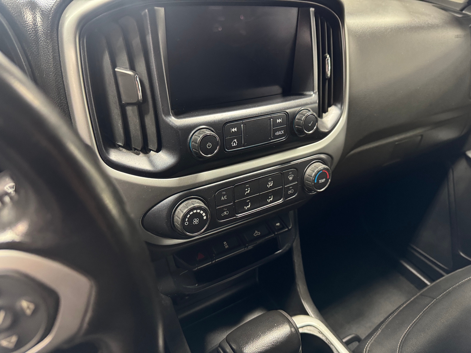 Thumbnail: 2019 Chevrolet Colorado - 4