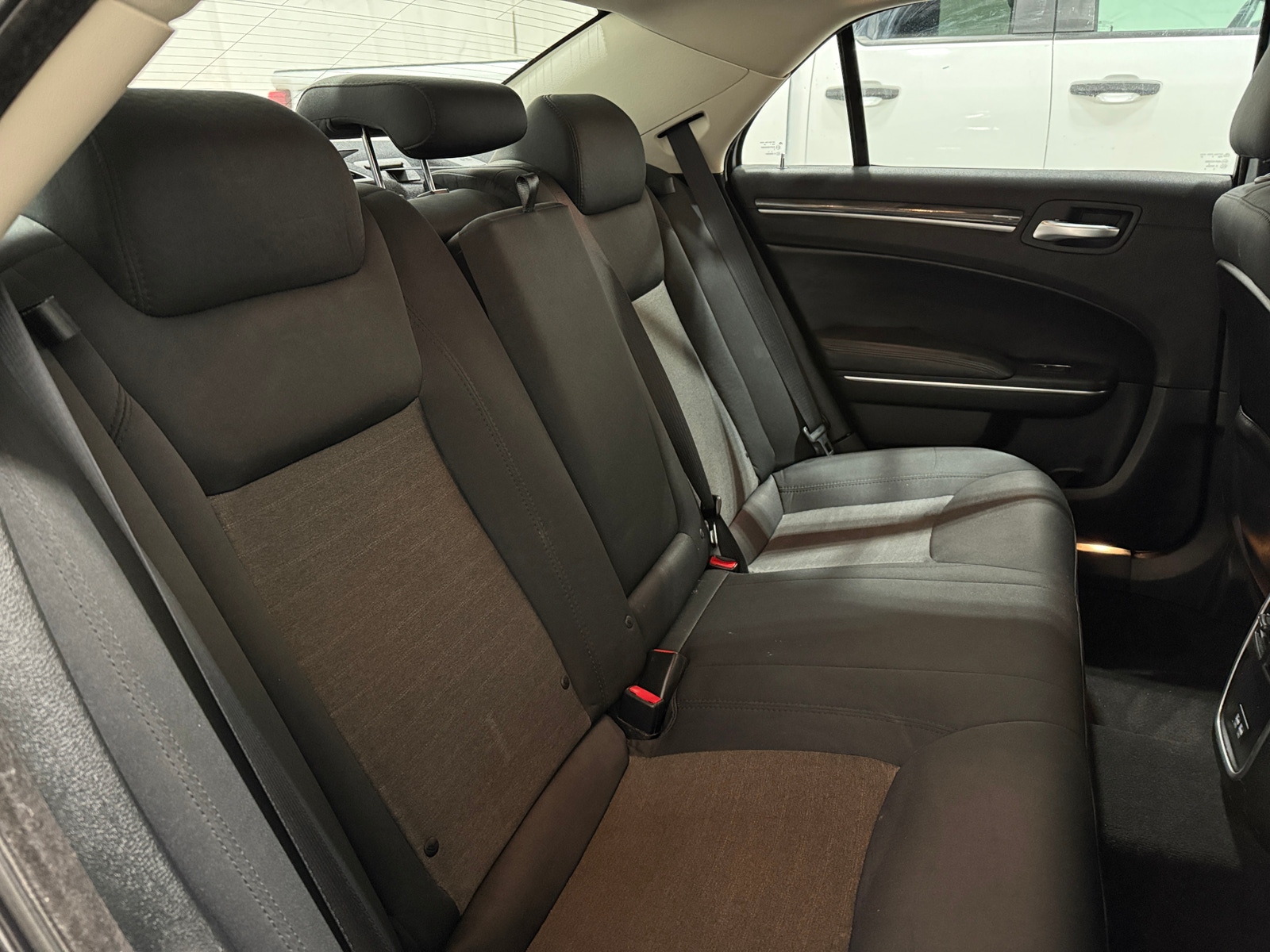 Thumbnail: 2018 Chrysler 300 - 6