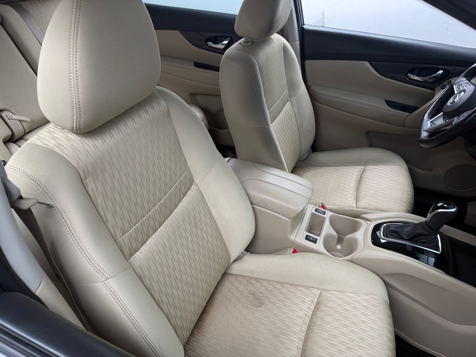 Thumbnail: 2020 Nissan Rogue - 2