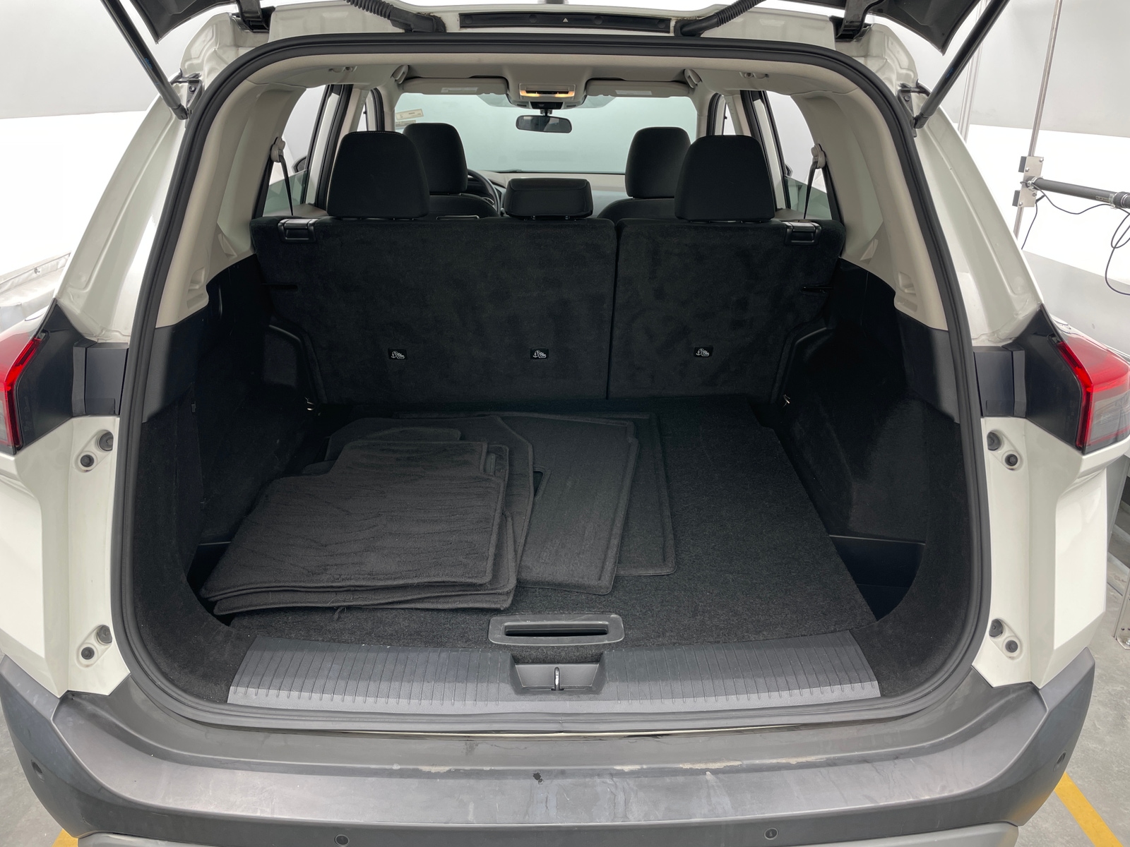 Thumbnail: 2023 Nissan Rogue - 7