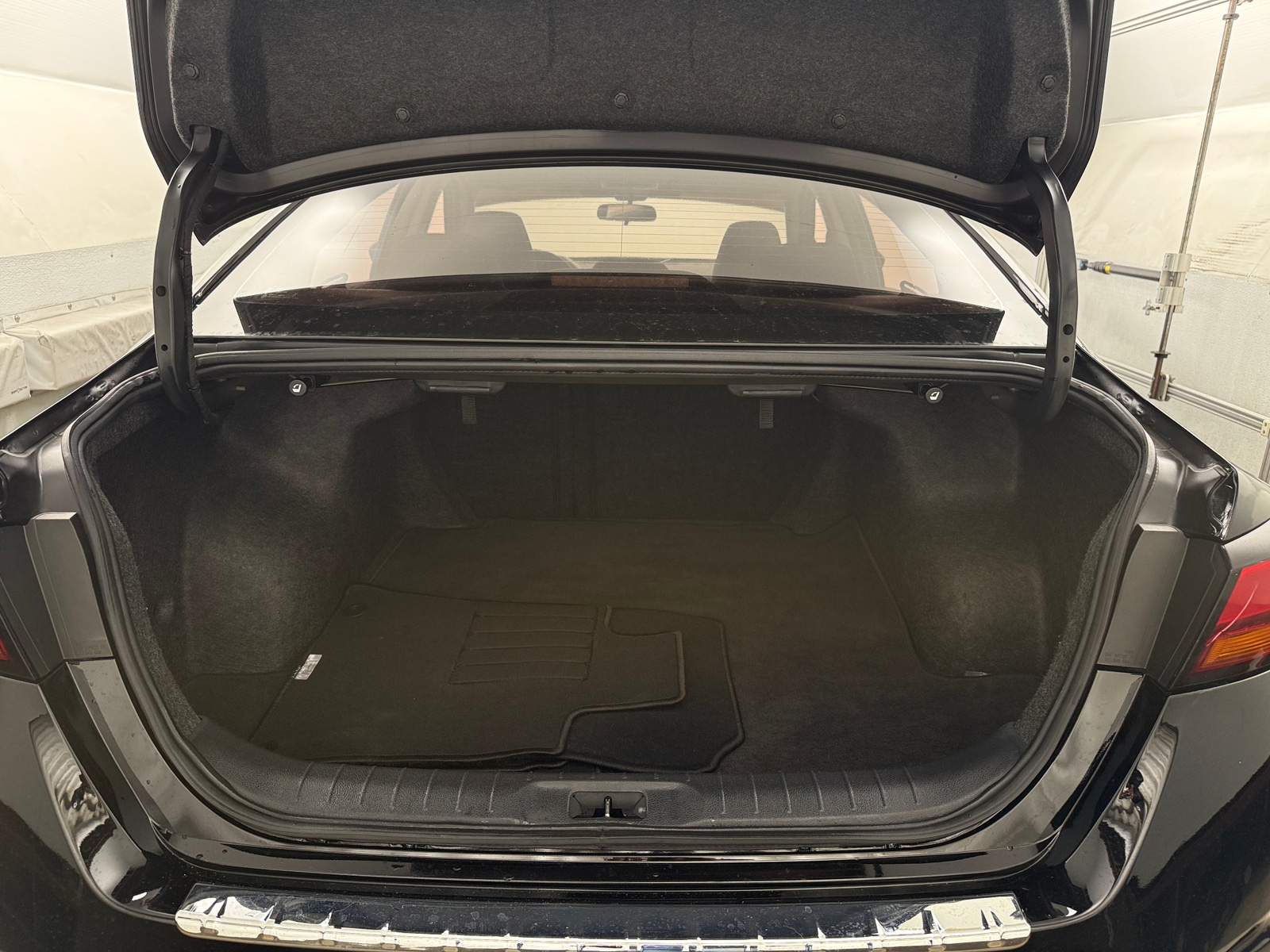 Thumbnail: 2024 Nissan Altima - 7