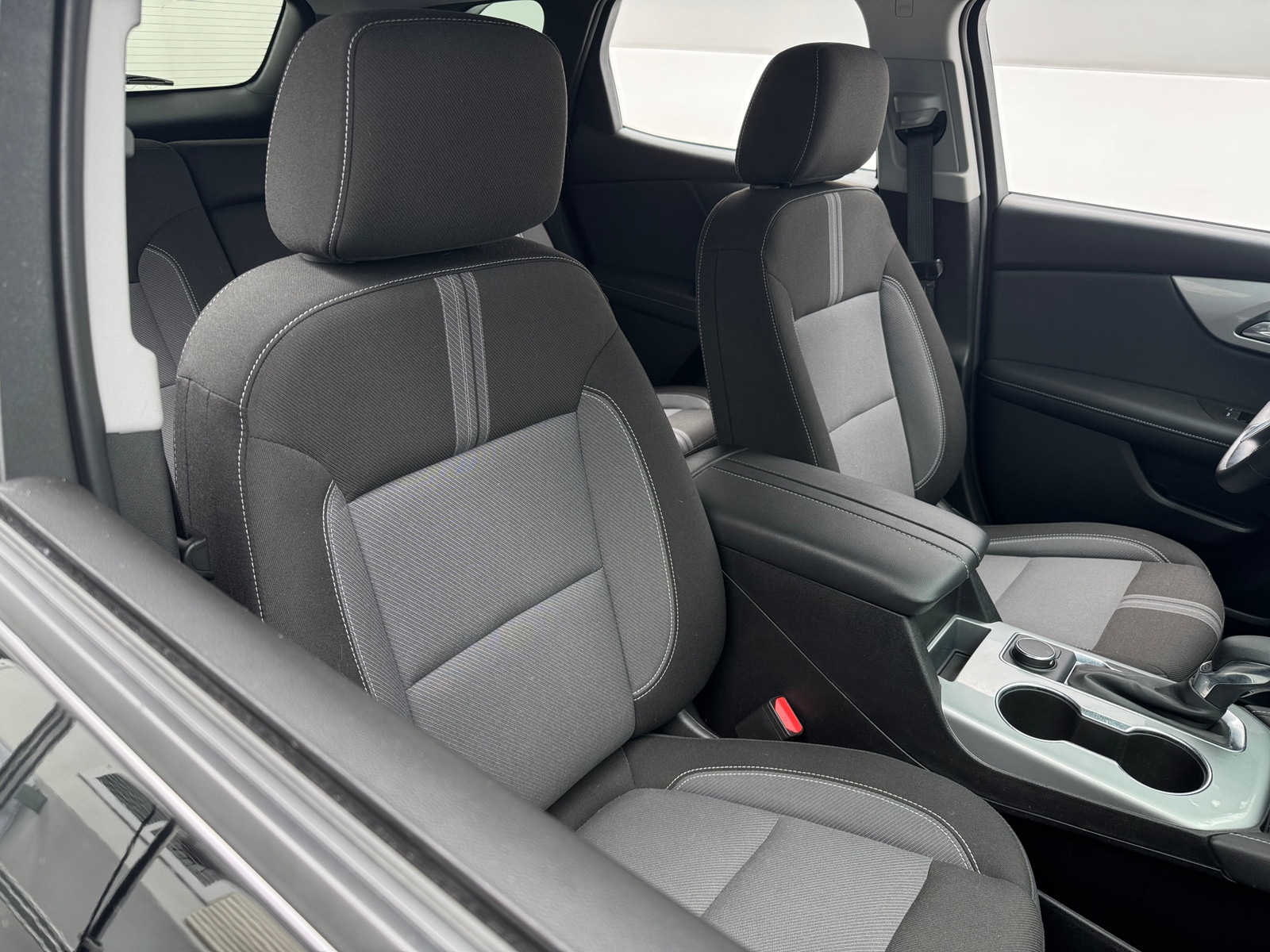 Thumbnail: 2025 Chevrolet Blazer - 2