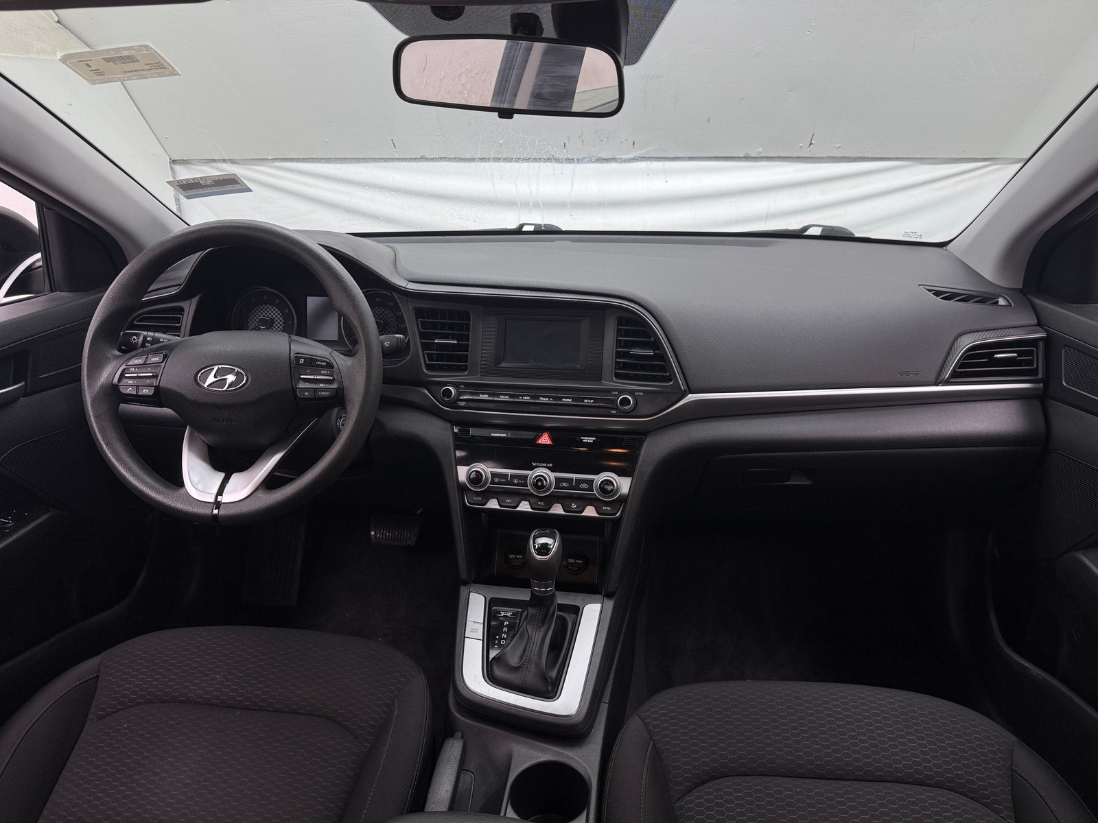 Thumbnail: 2020 Hyundai Elantra - 3