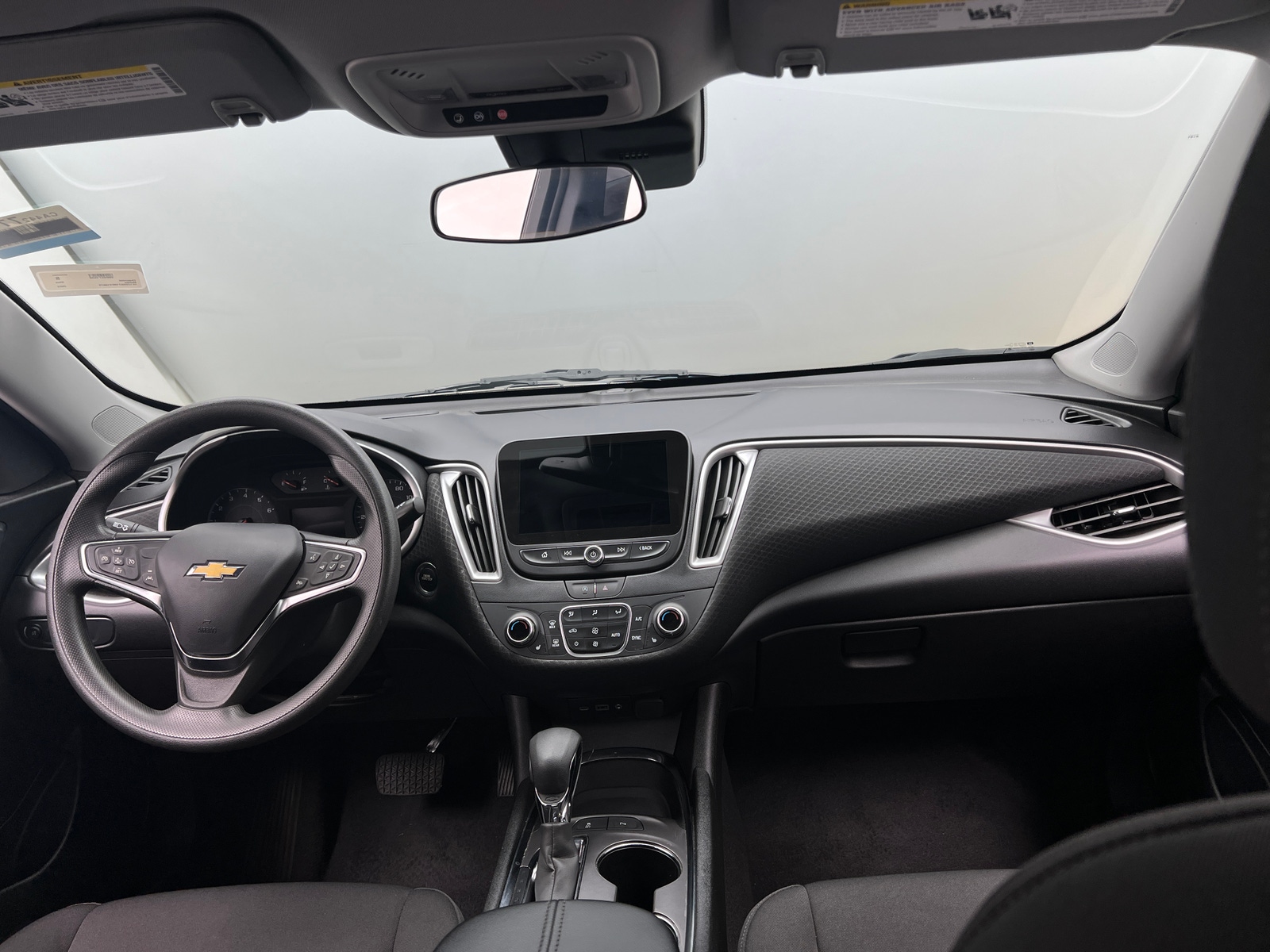 Thumbnail: 2024 Chevrolet Malibu - 3