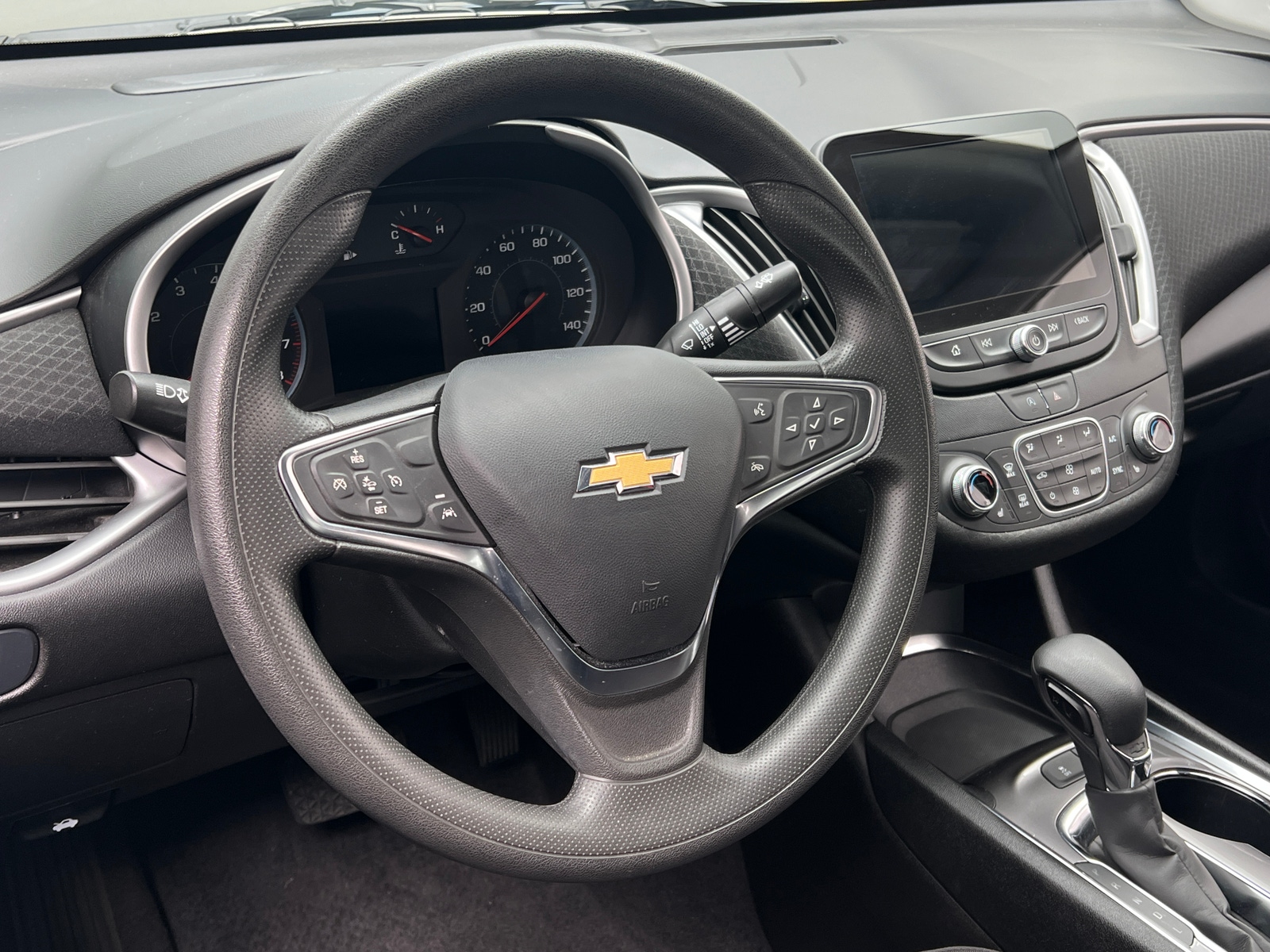 Thumbnail: 2024 Chevrolet Malibu - 5