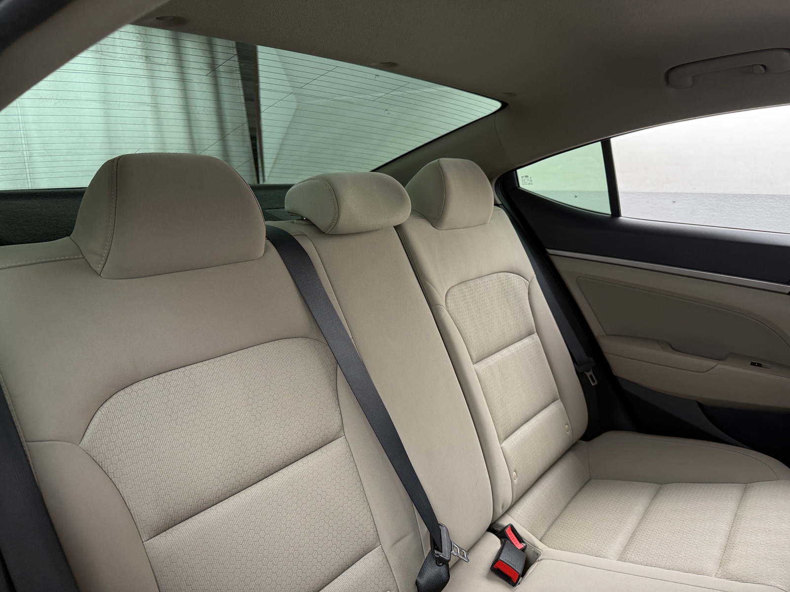 Thumbnail: 2017 Hyundai Elantra - 6