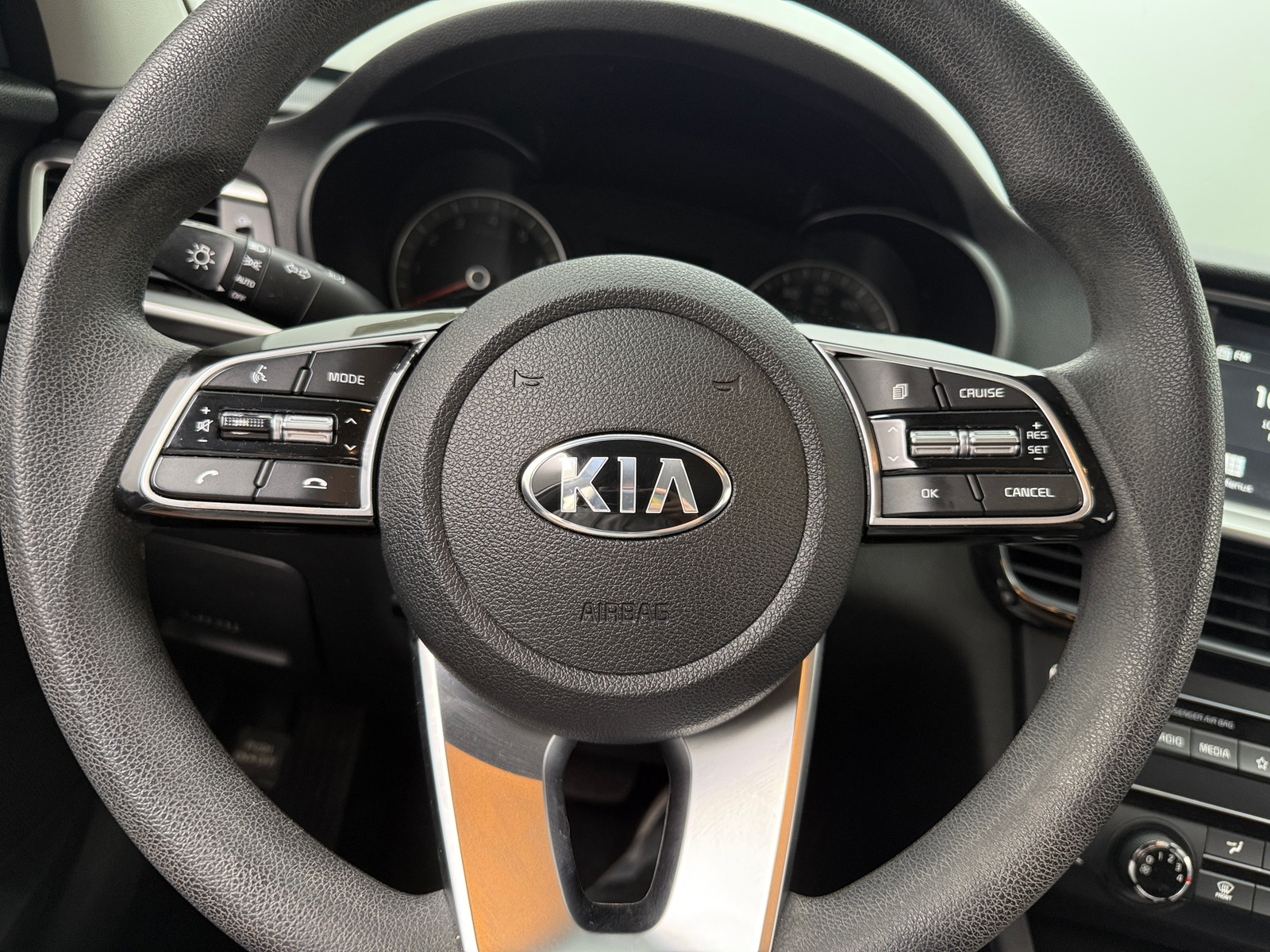 Thumbnail: 2019 Kia Optima - 5