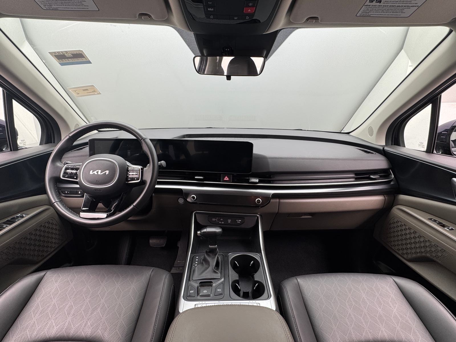 Thumbnail: 2025 Kia Carnival - 2