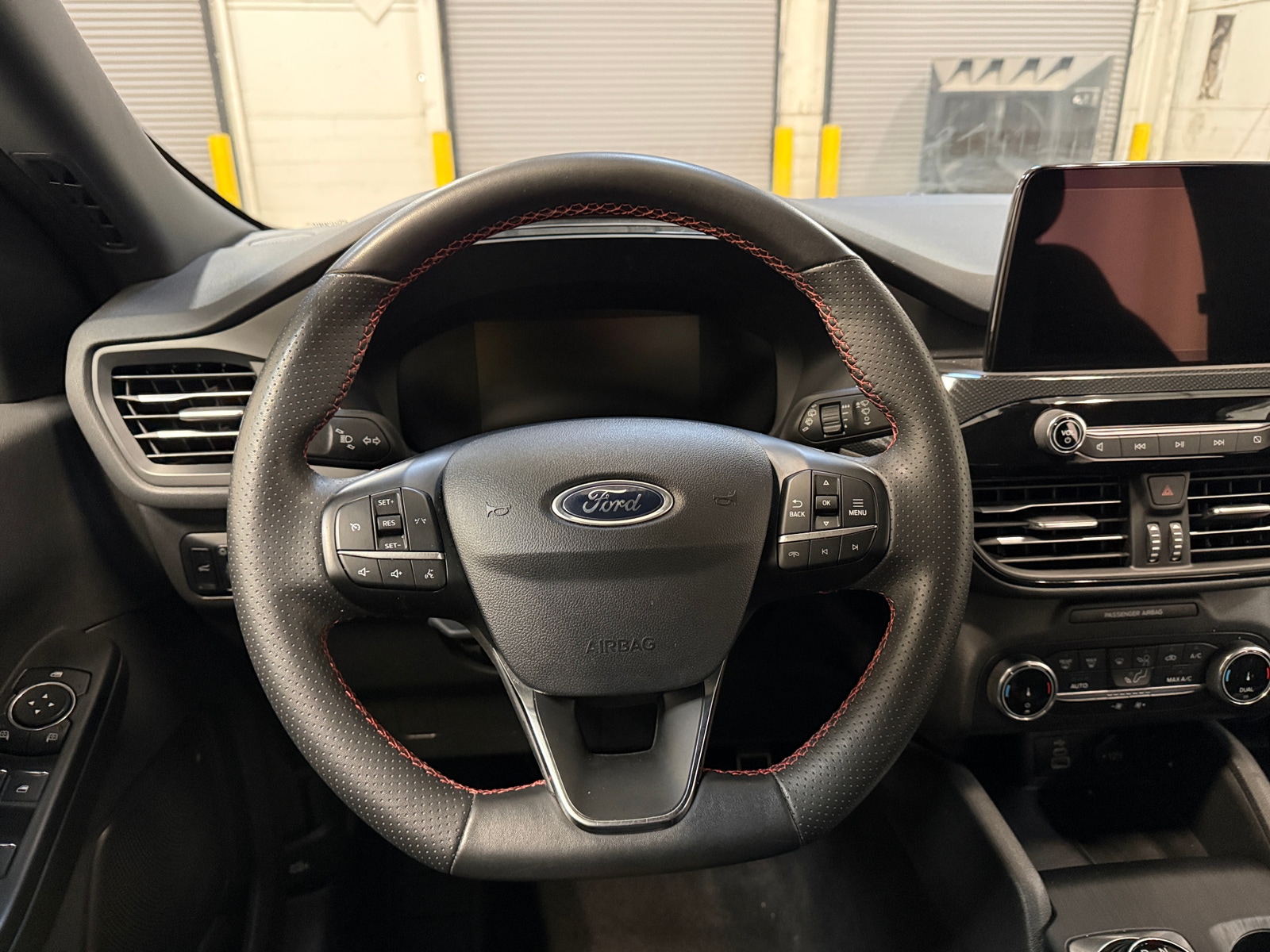 Thumbnail: 2024 Ford Escape - 5