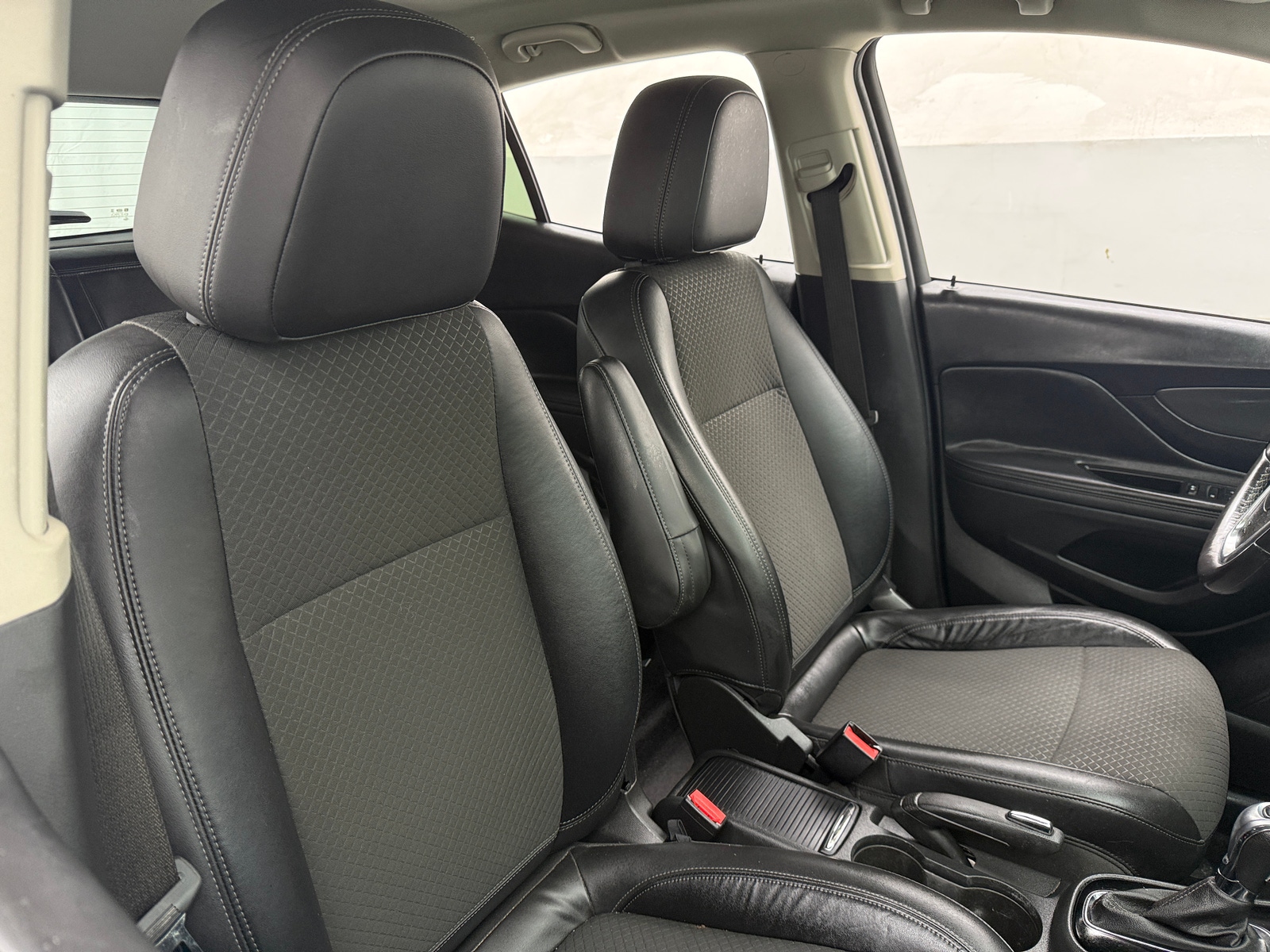 Thumbnail: 2017 Buick Encore - 2