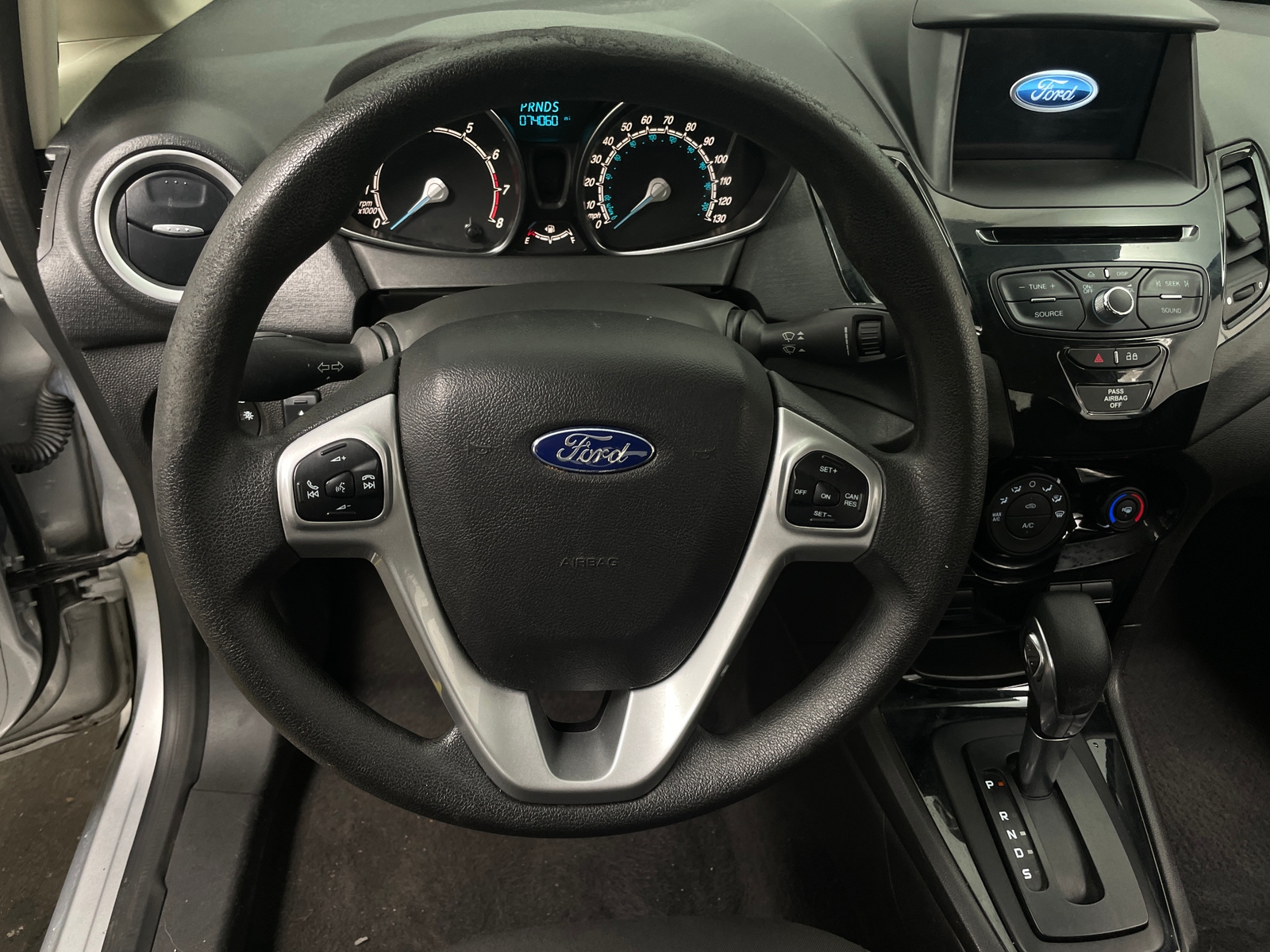 Thumbnail: 2019 Ford Fiesta - 5