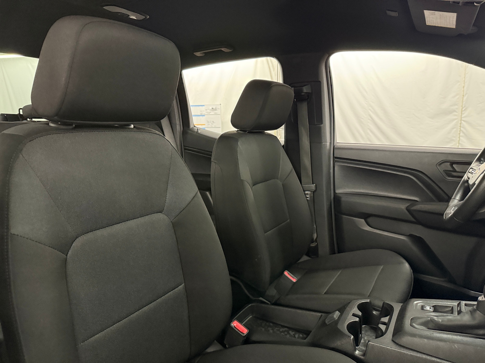 Thumbnail: 2023 Chevrolet Colorado - 2