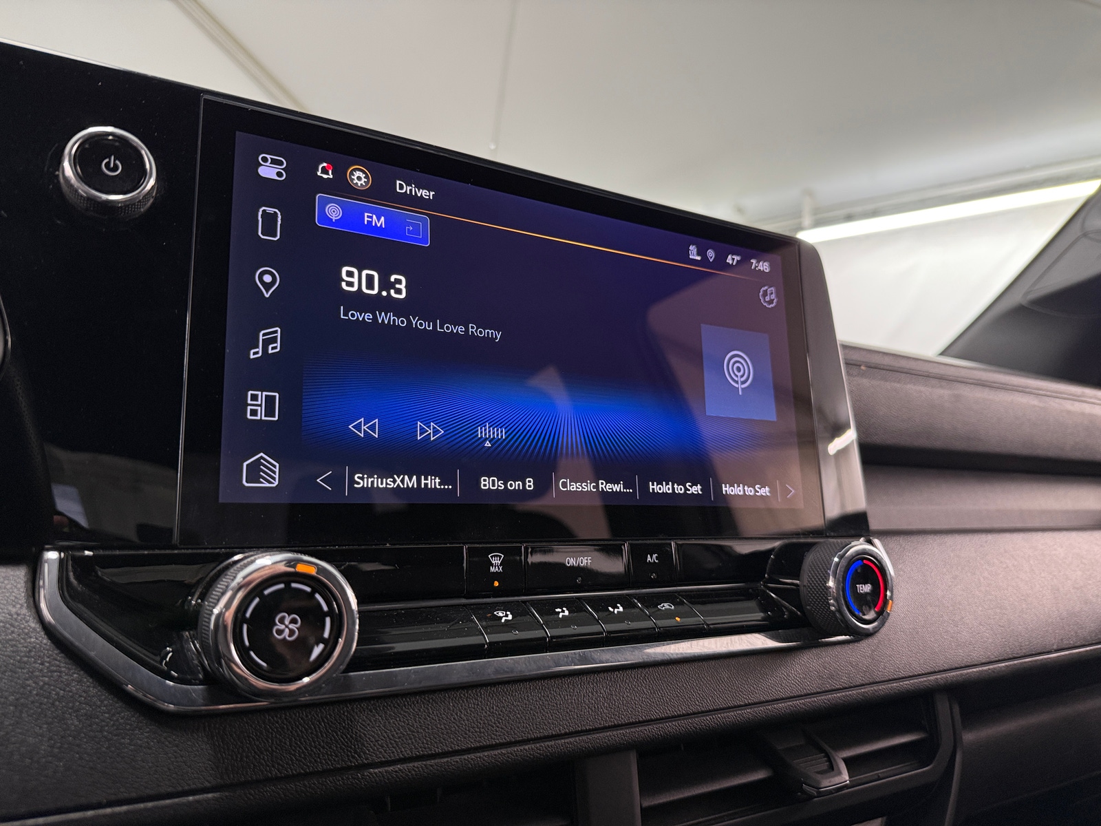 Thumbnail: 2023 Chevrolet Colorado - 4