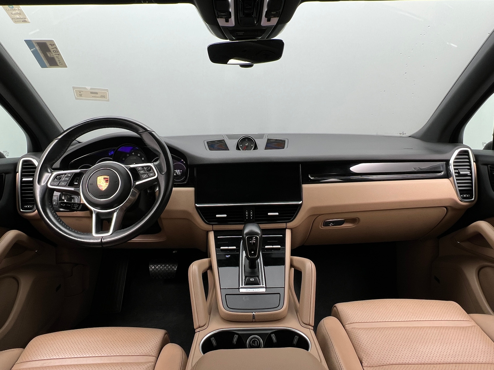 Thumbnail: 2022 Porsche Cayenne - 2