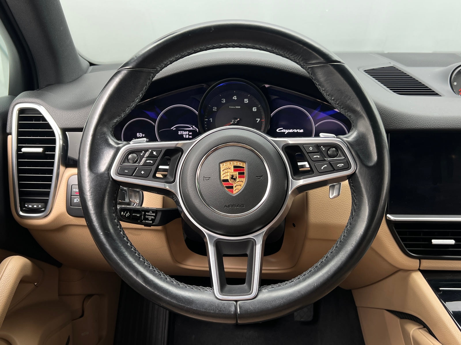 Thumbnail: 2022 Porsche Cayenne - 4