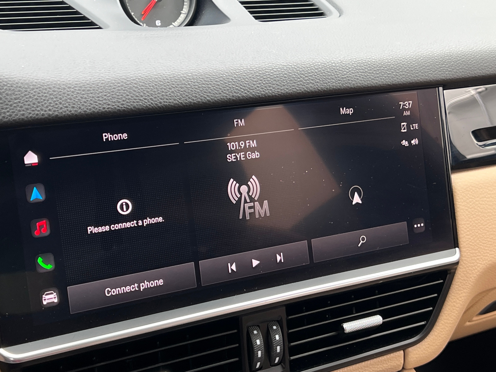 Thumbnail: 2022 Porsche Cayenne - 3