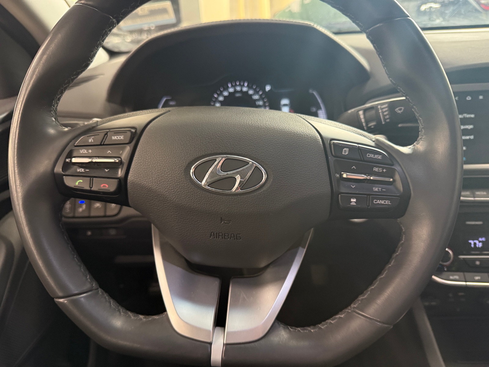 Thumbnail: 2019 Hyundai Ioniq - 4