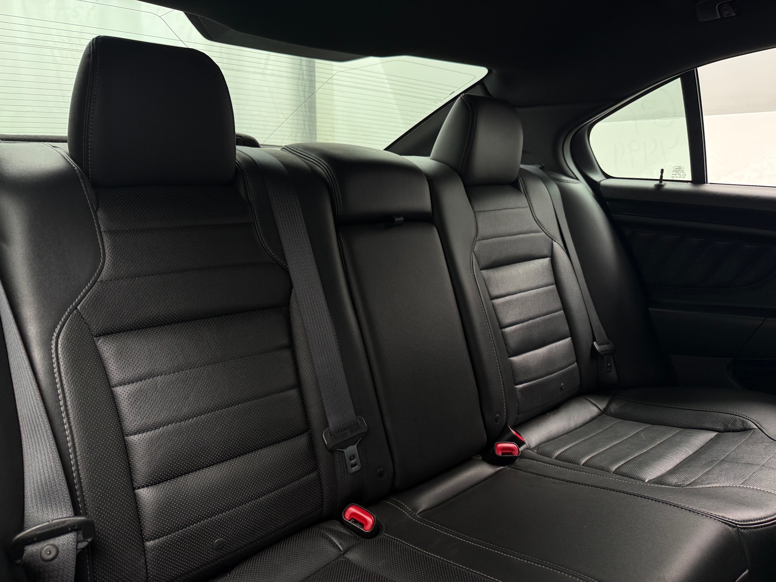 Thumbnail: 2016 Ford Taurus - 5