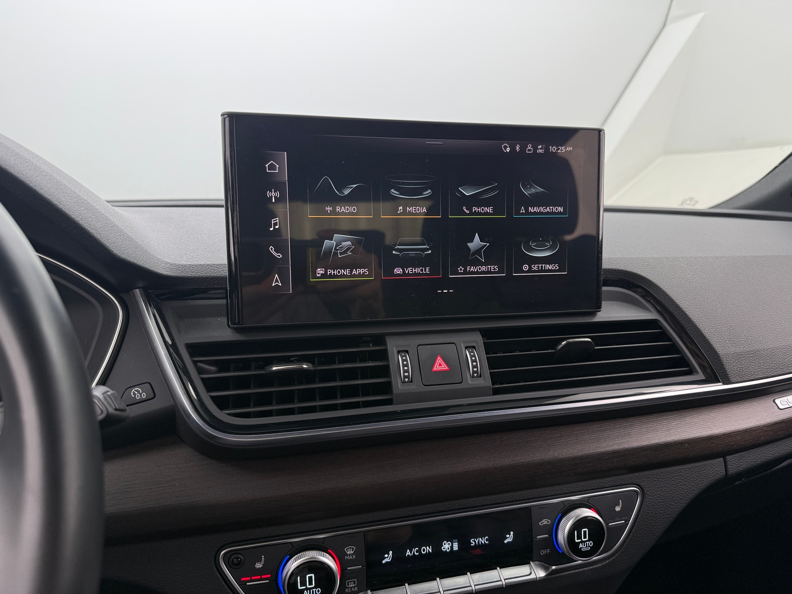 Thumbnail: 2023 Audi Q5 - 3