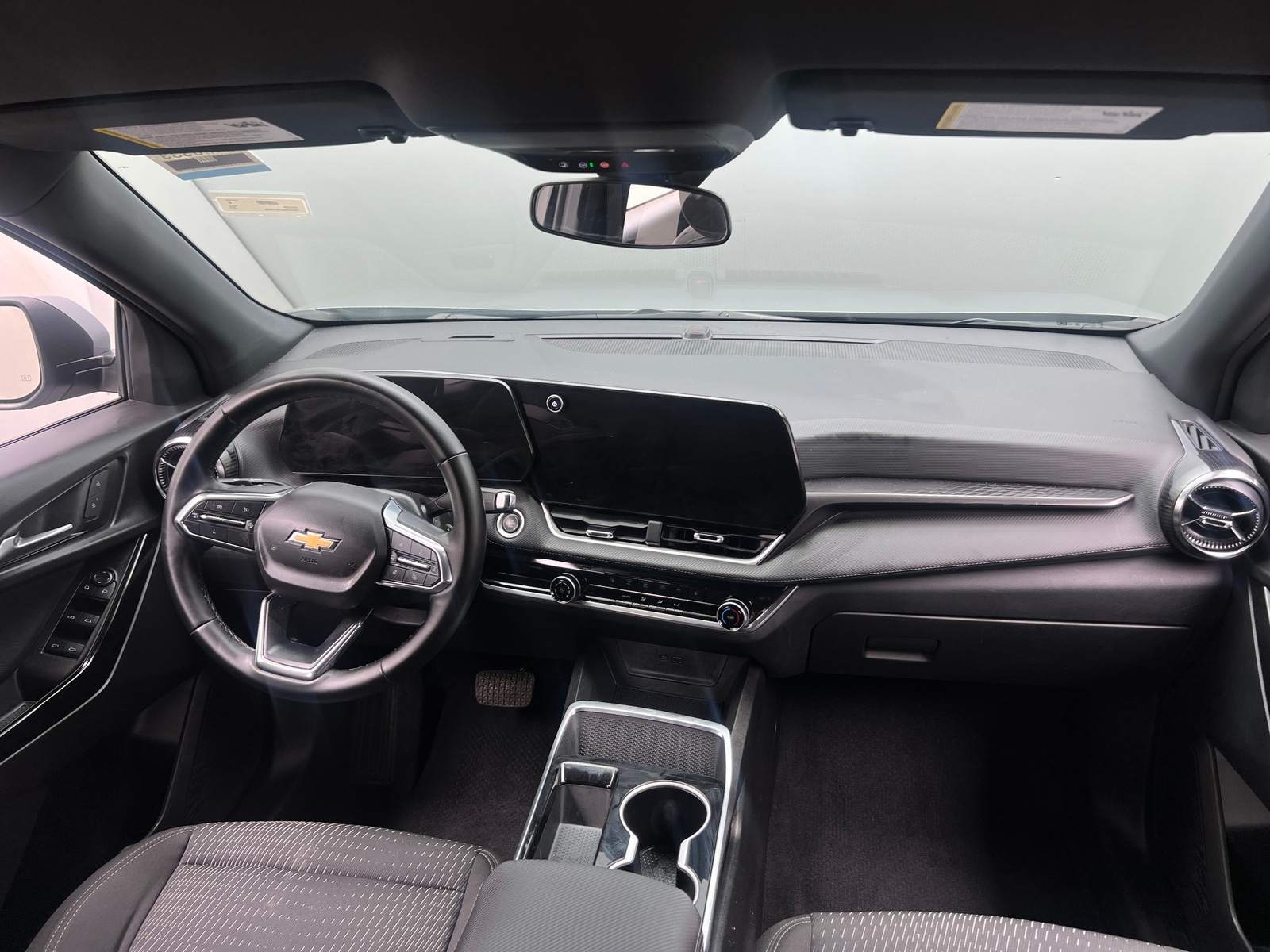 Thumbnail: 2025 Chevrolet Equinox - 3