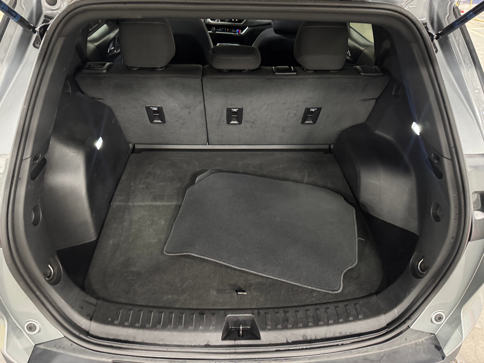 Thumbnail: 2025 Chevrolet Equinox - 7