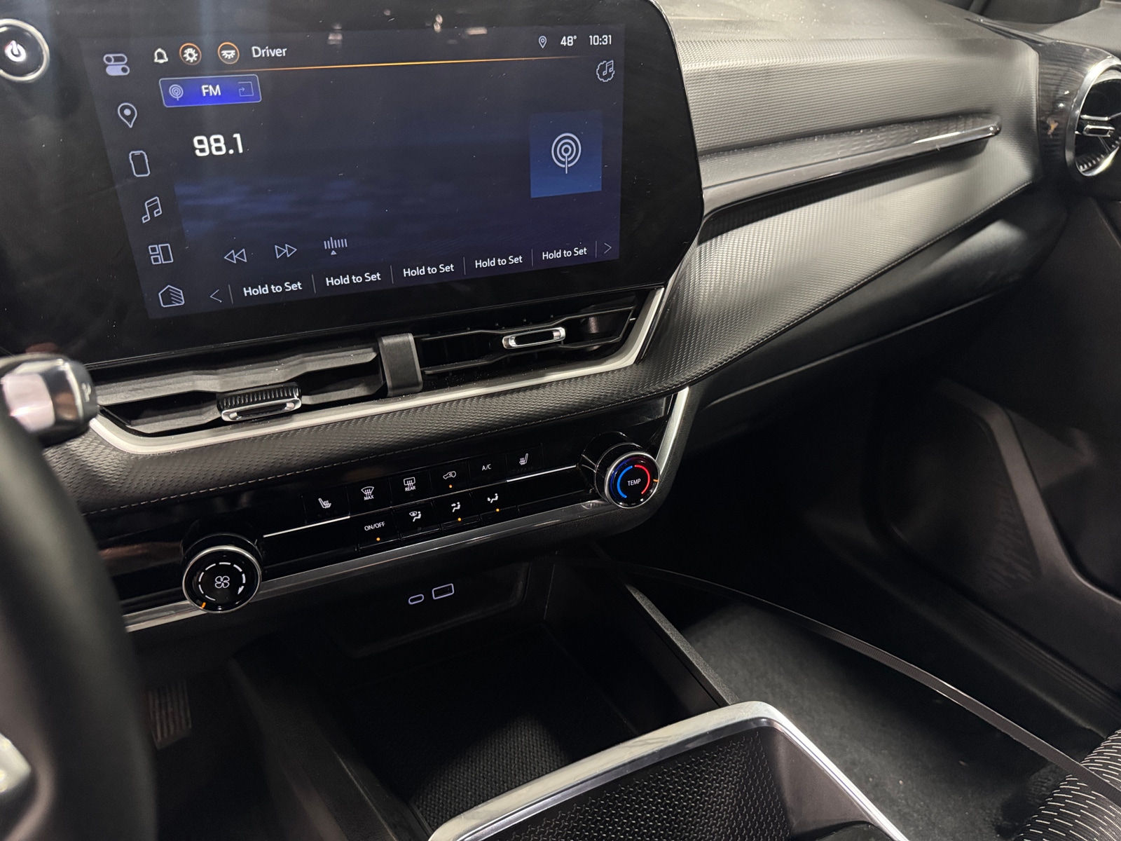 Thumbnail: 2025 Chevrolet Equinox - 4