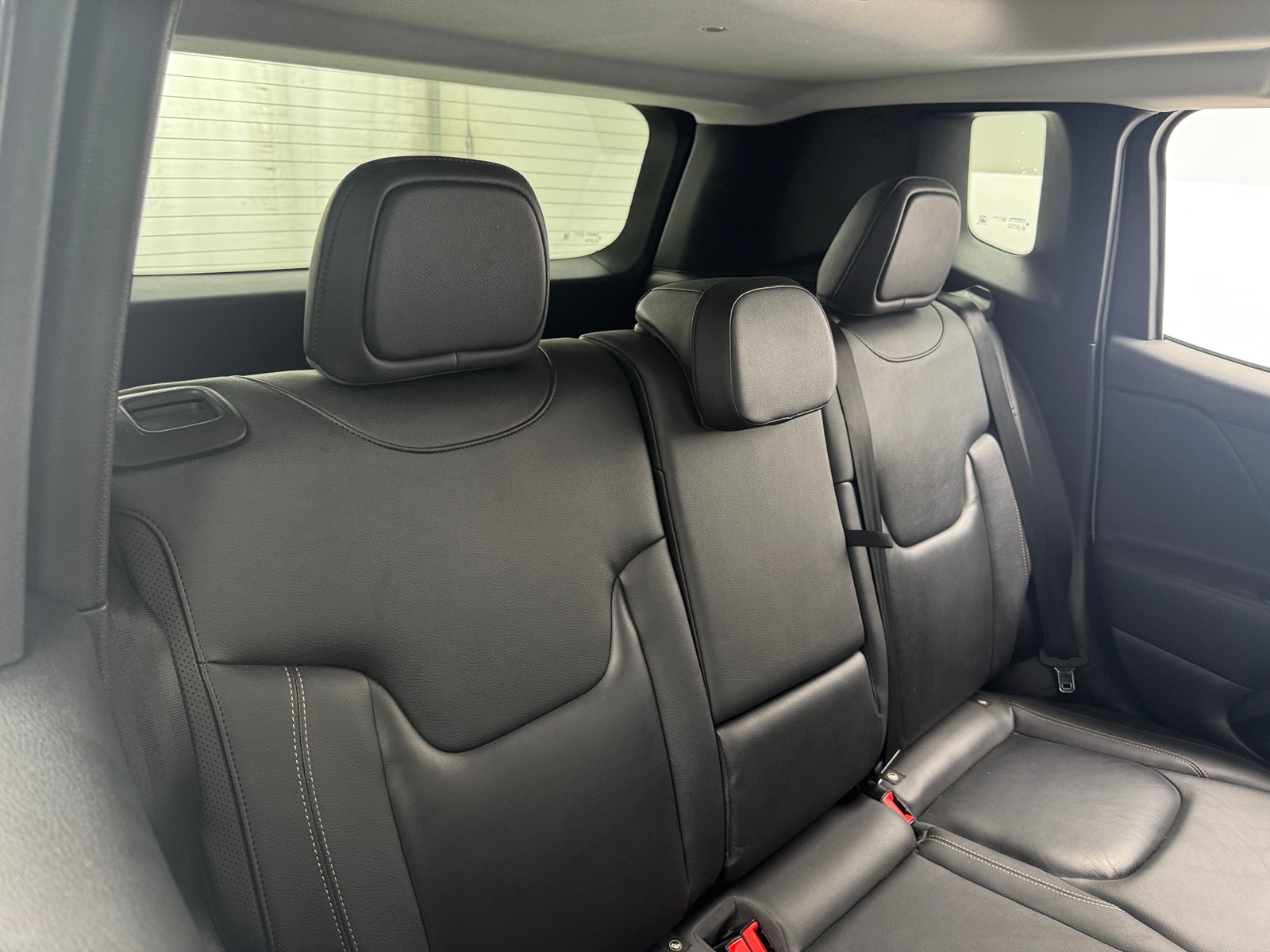 Thumbnail: 2017 Jeep Renegade - 5