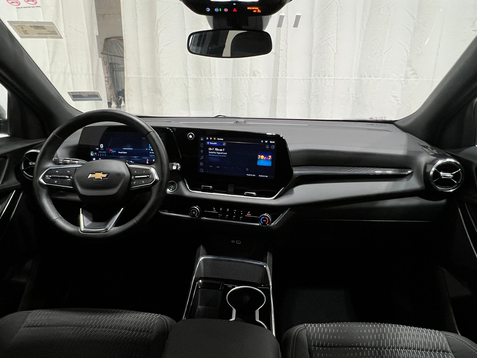 Thumbnail: 2025 Chevrolet Equinox - 3