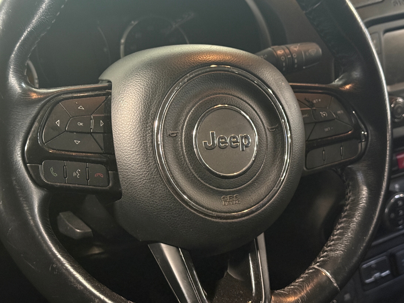 Thumbnail: 2017 Jeep Renegade - 5