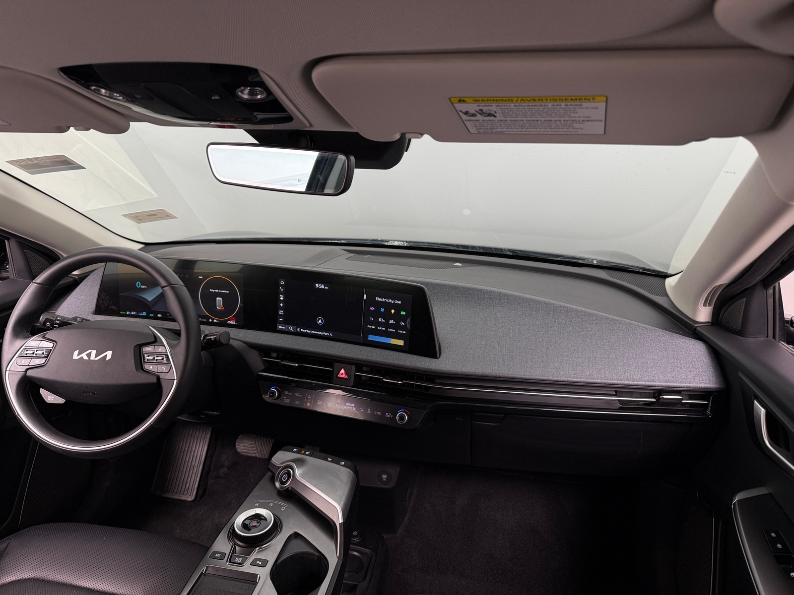 Thumbnail: 2022 Kia EV6 - 2