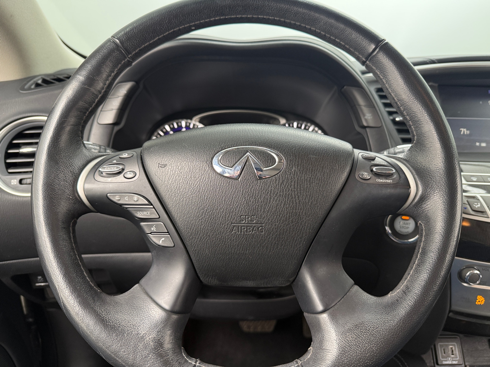 Thumbnail: 2019 INFINITI QX60 - 4