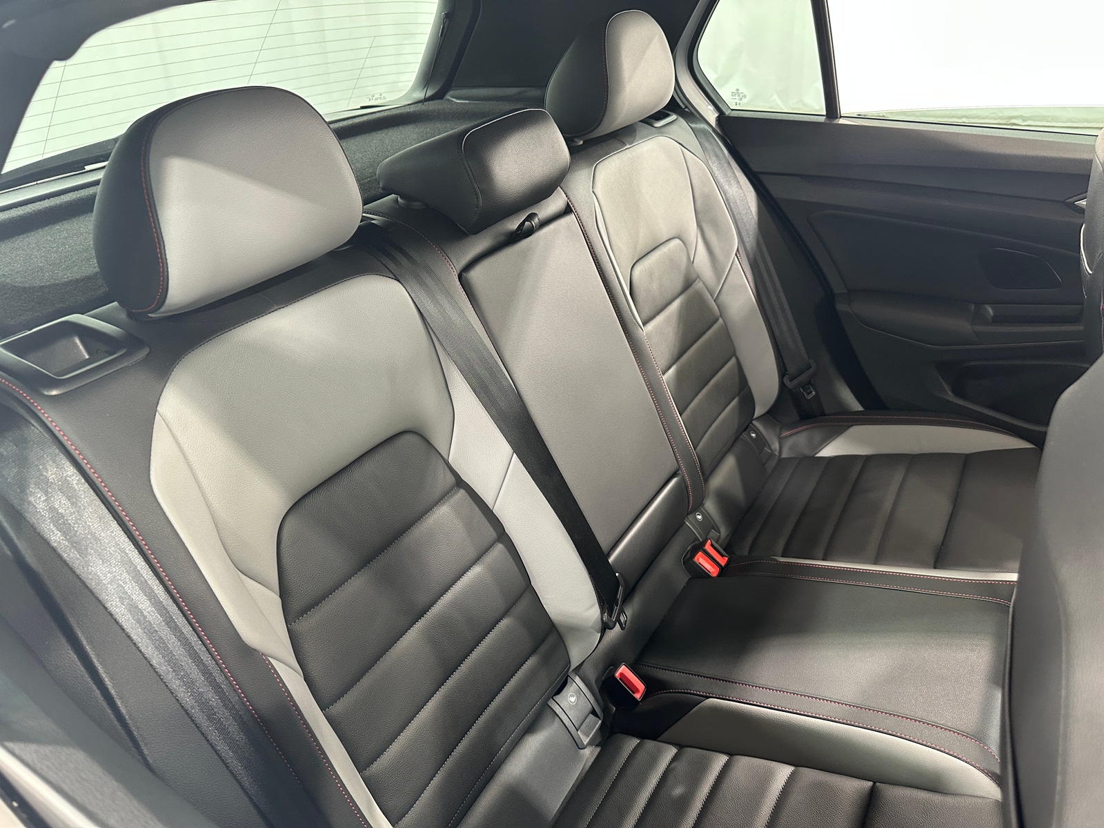 Thumbnail: 2023 Volkswagen Golf - 6