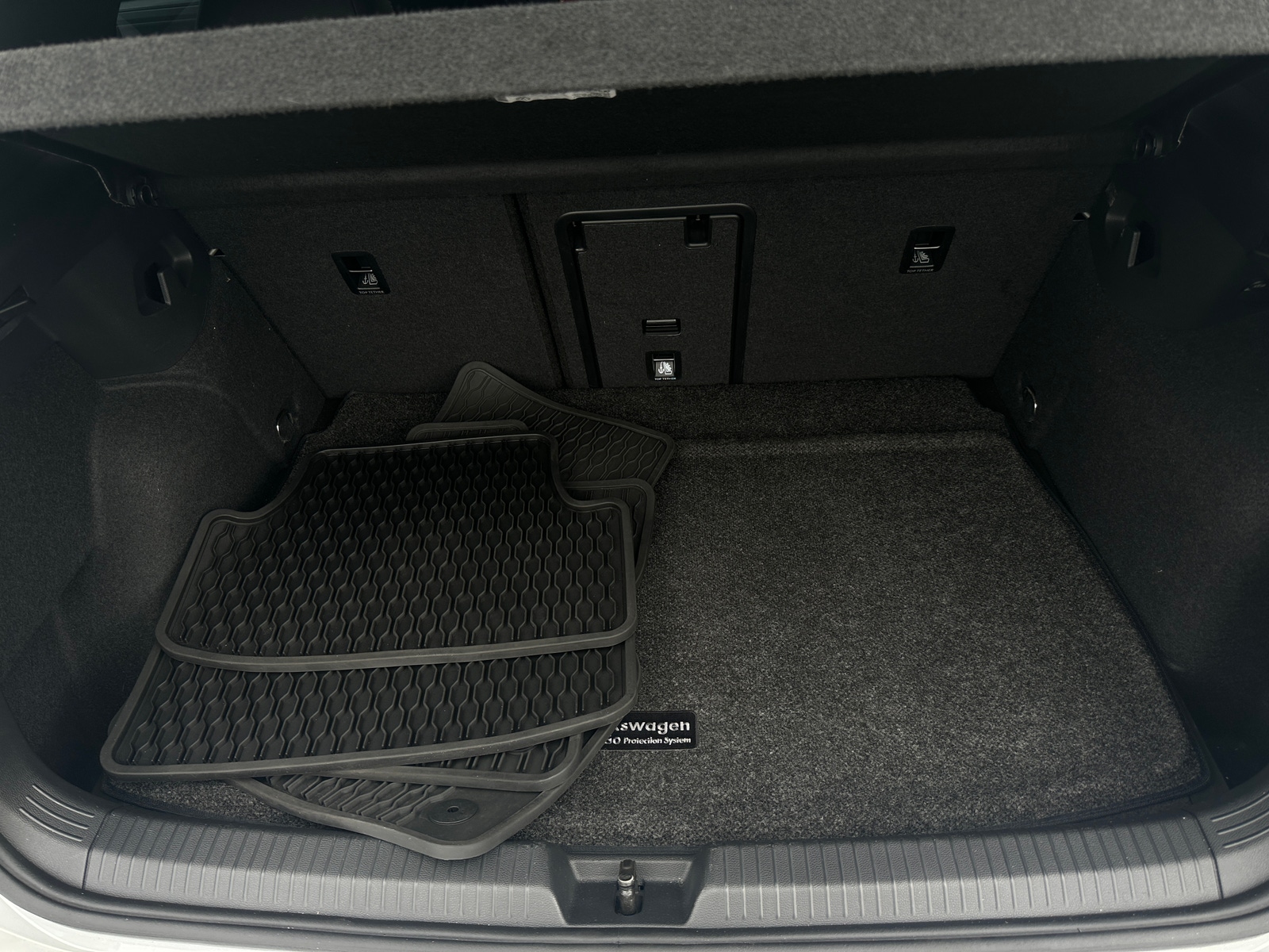 Thumbnail: 2023 Volkswagen Golf - 7