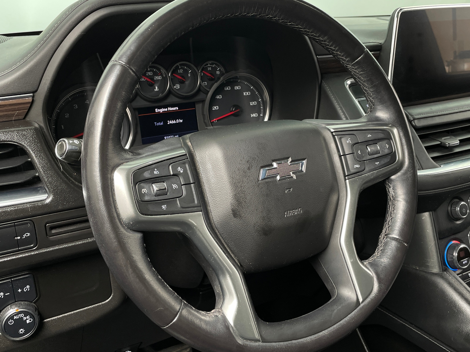 Thumbnail: 2021 Chevrolet Tahoe - 4