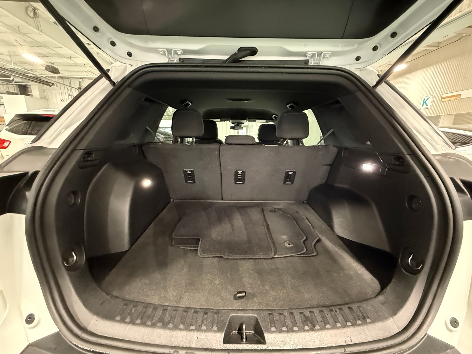 Thumbnail: 2025 Chevrolet Equinox - 7