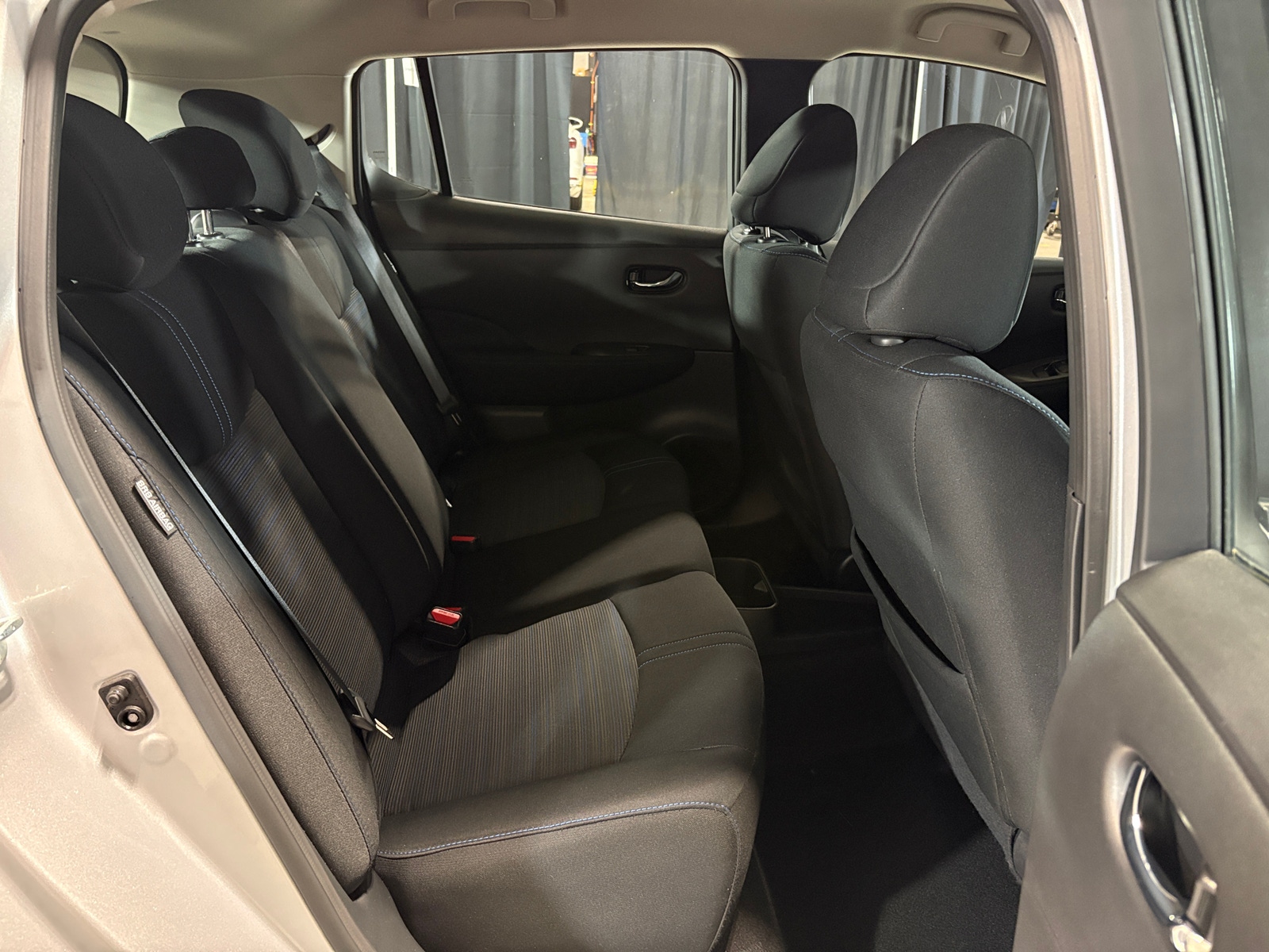 Thumbnail: 2023 Nissan Leaf - 6