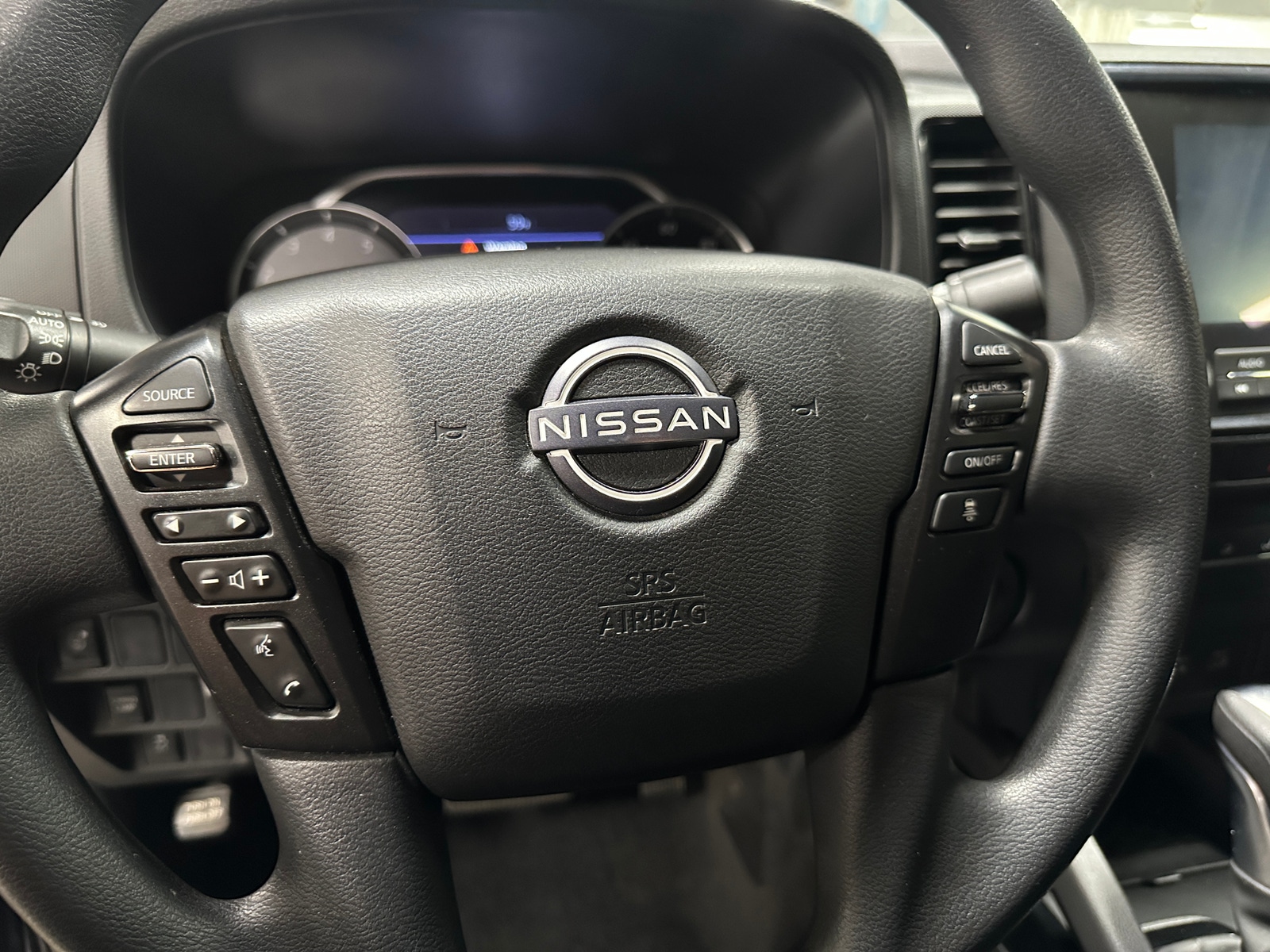 Thumbnail: 2023 Nissan Frontier - 5