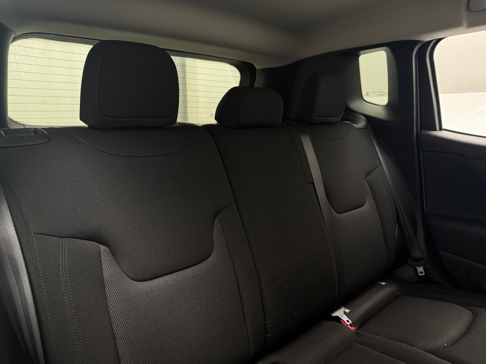 Thumbnail: 2023 Jeep Renegade - 6