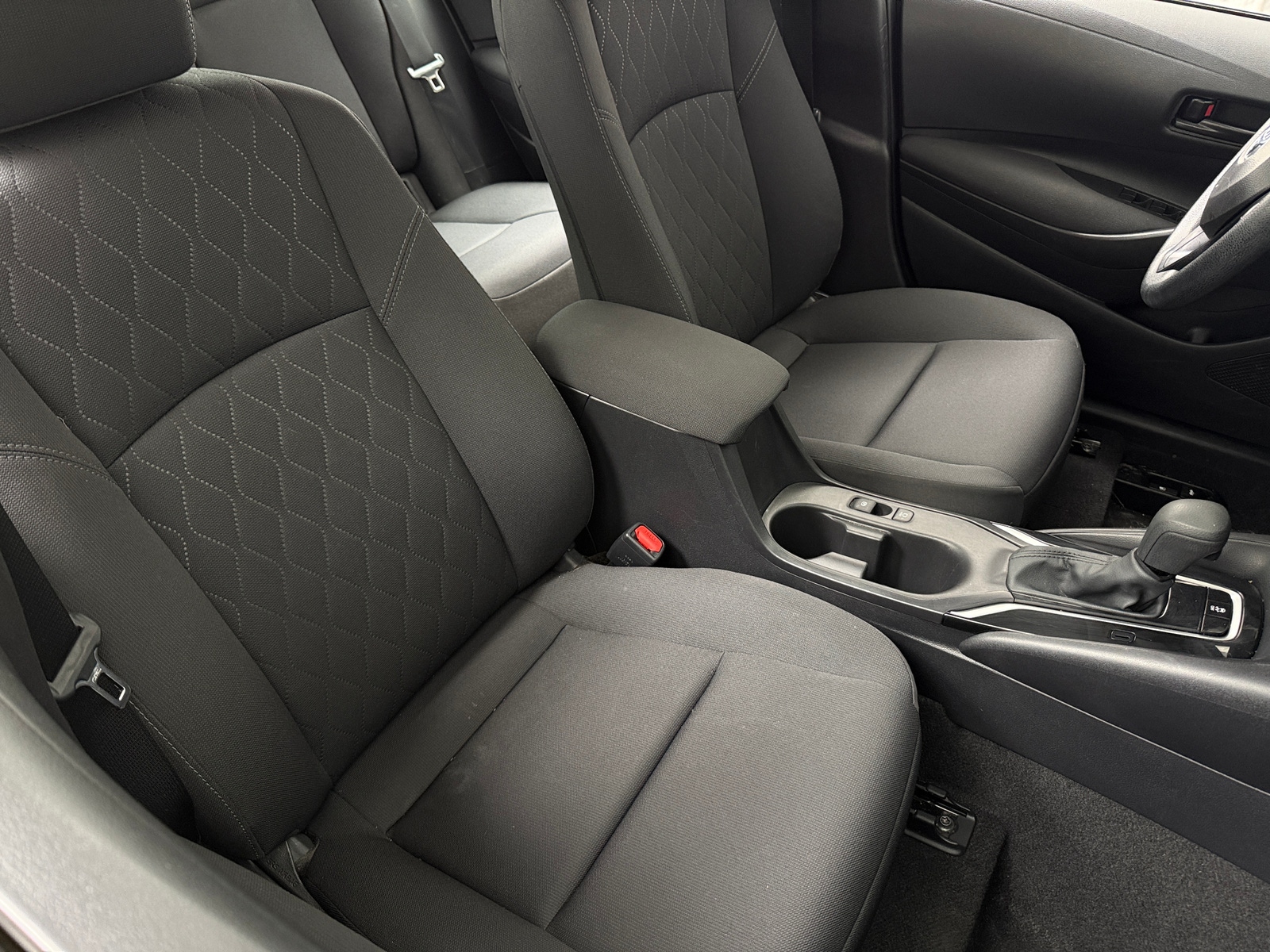 Thumbnail: 2025 Toyota Corolla - 2