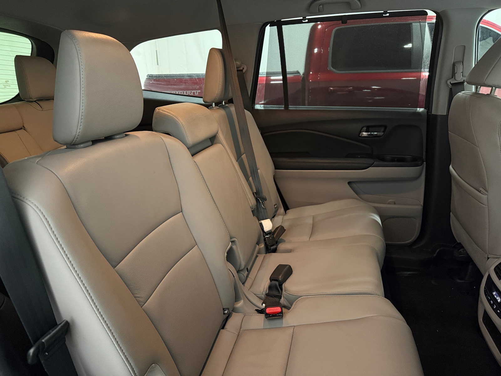 Thumbnail: 2019 Honda Pilot - 5