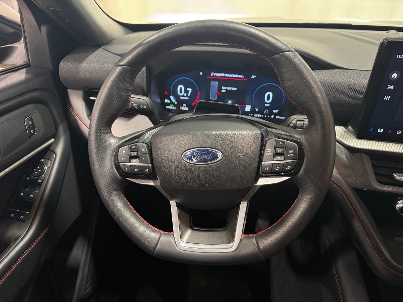 Thumbnail: 2025 Ford Explorer - 4